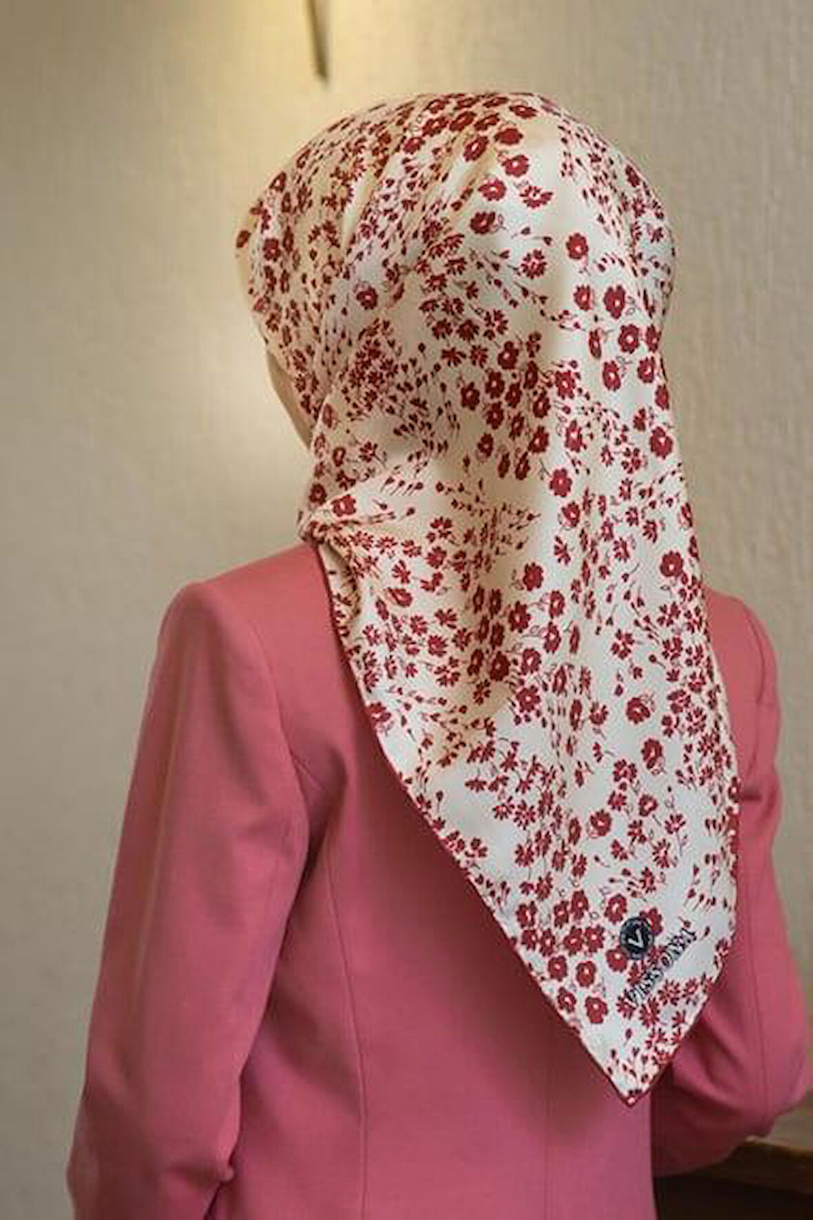 Vissona Tivil İpek Eşarp 60911 - 5 - 0003 - 0018 Krem Bordo Çiçek Desen