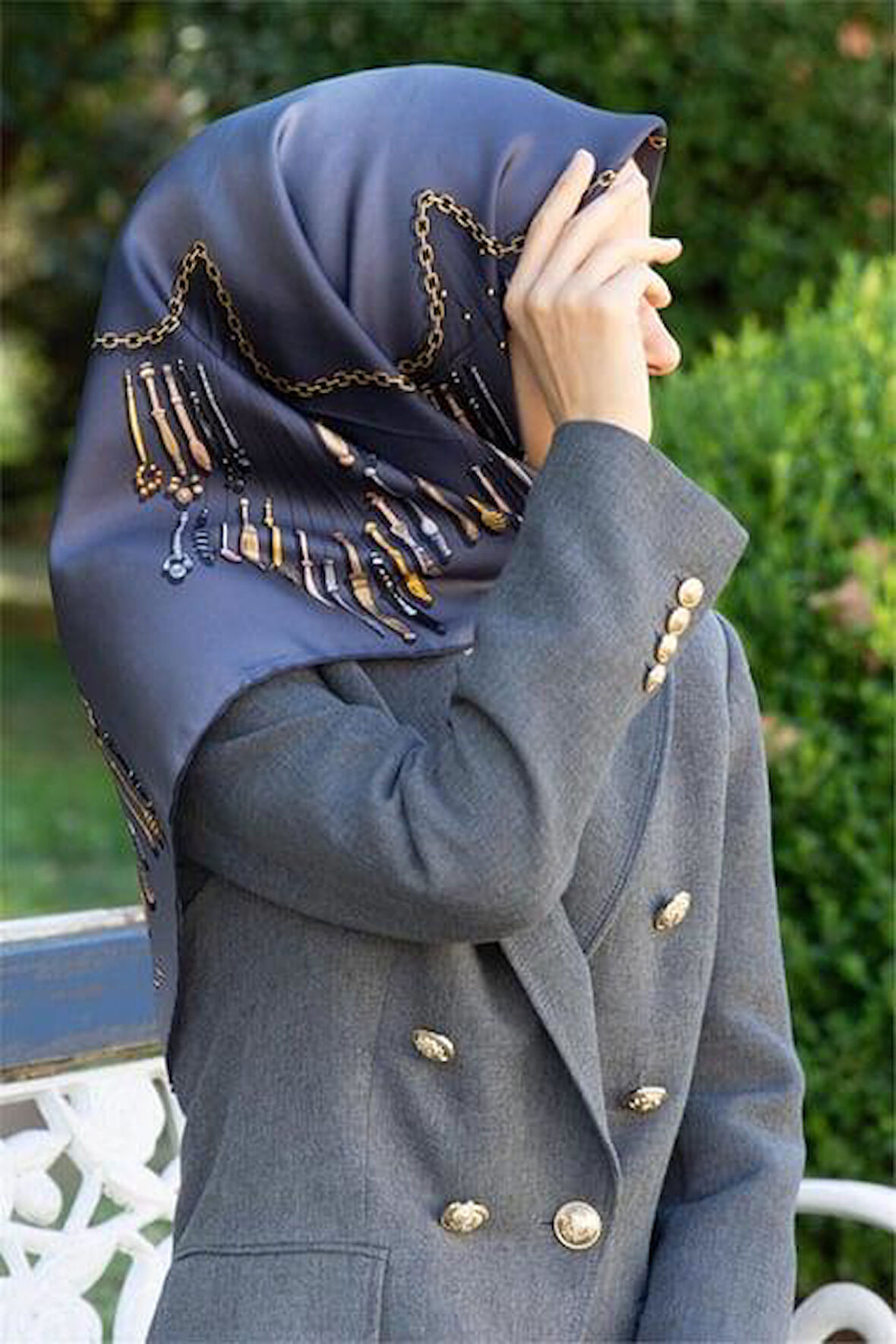 Vissona Tivil İpek Eşarp 61009 - 11 - 0029 Füme Zincir Desen