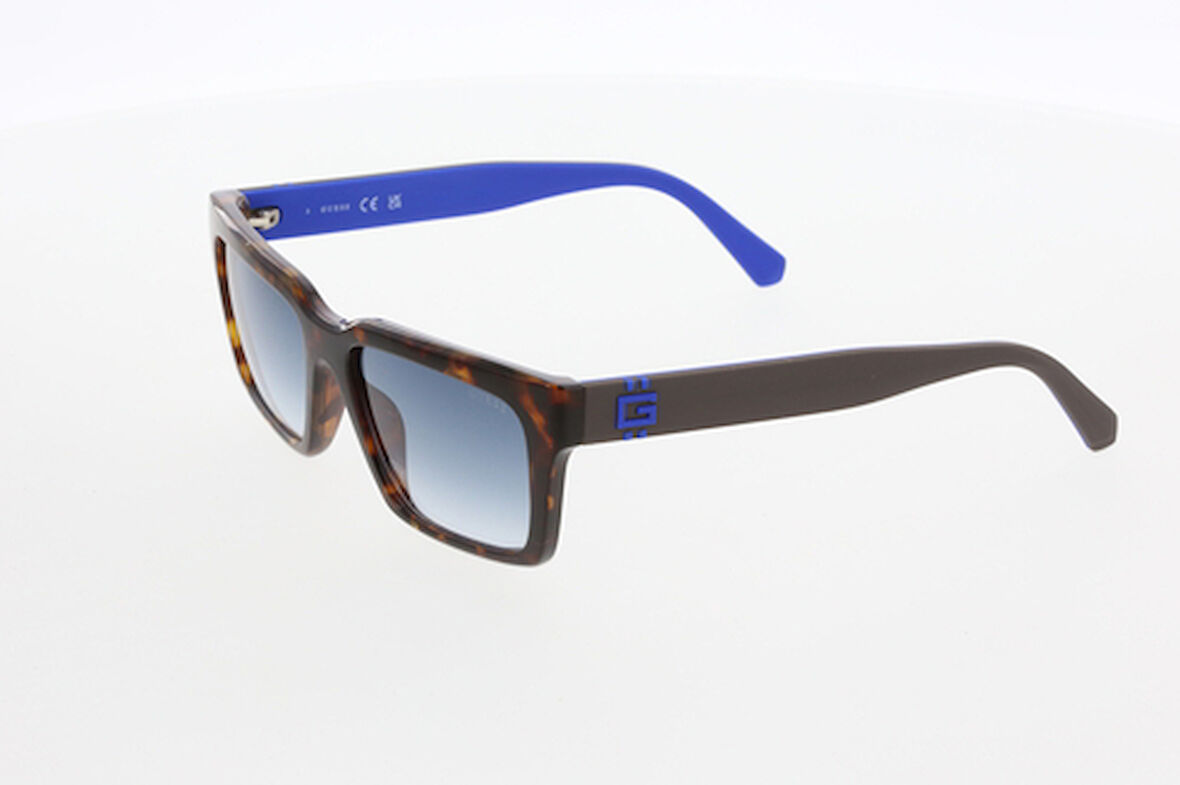 GUESS GÜNEŞ 00121 52W 56-17-145