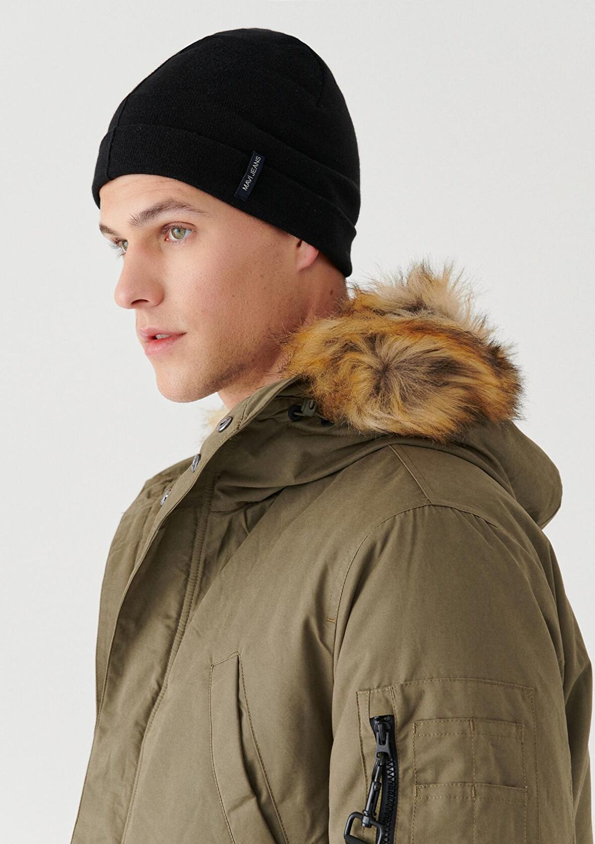 Mavi Siyah Bere 091877-900