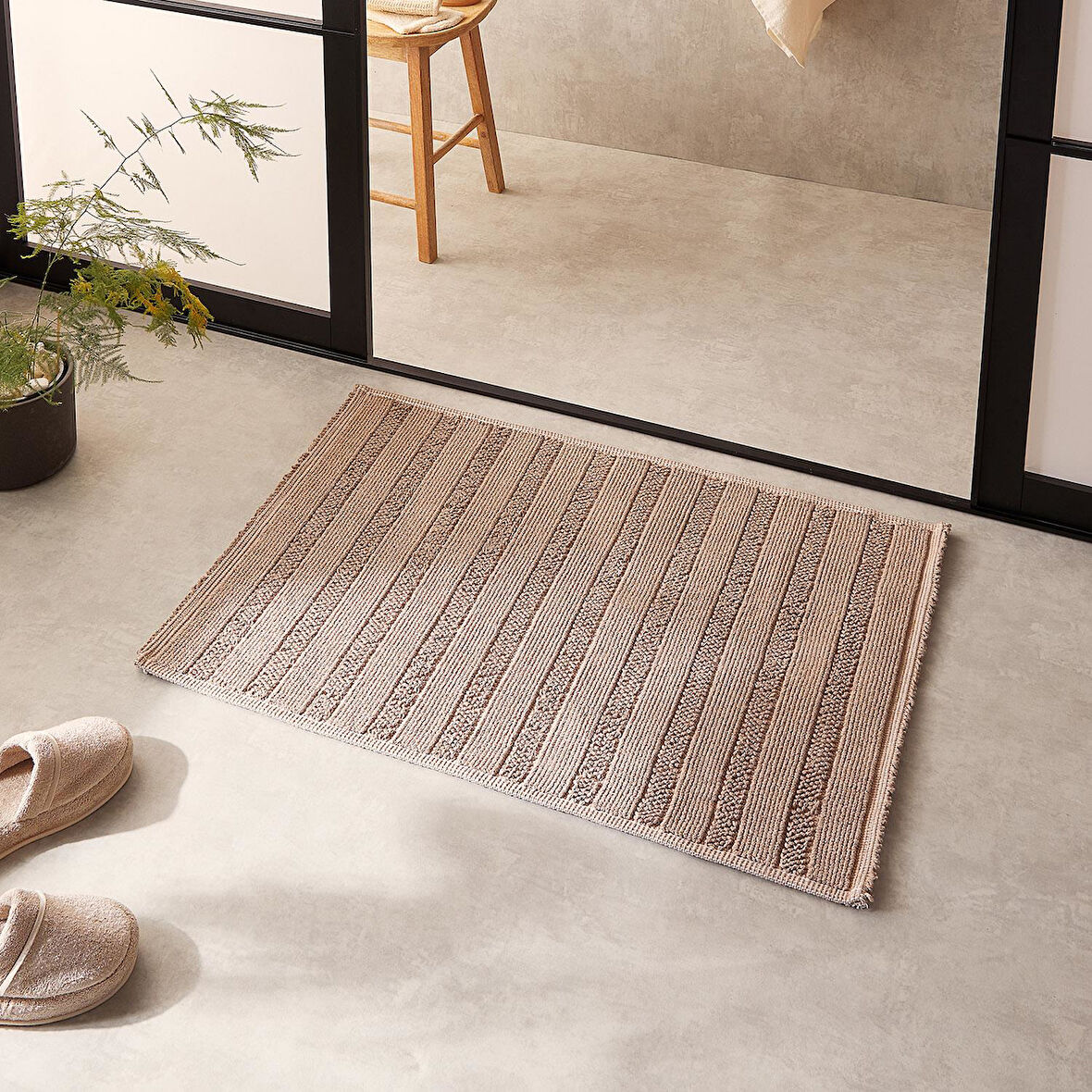 Ocean Home Textile Yıkanabilir Pamuklu Bej Renk Çizgi Desen Banyo Paspası 60 x 90 cm