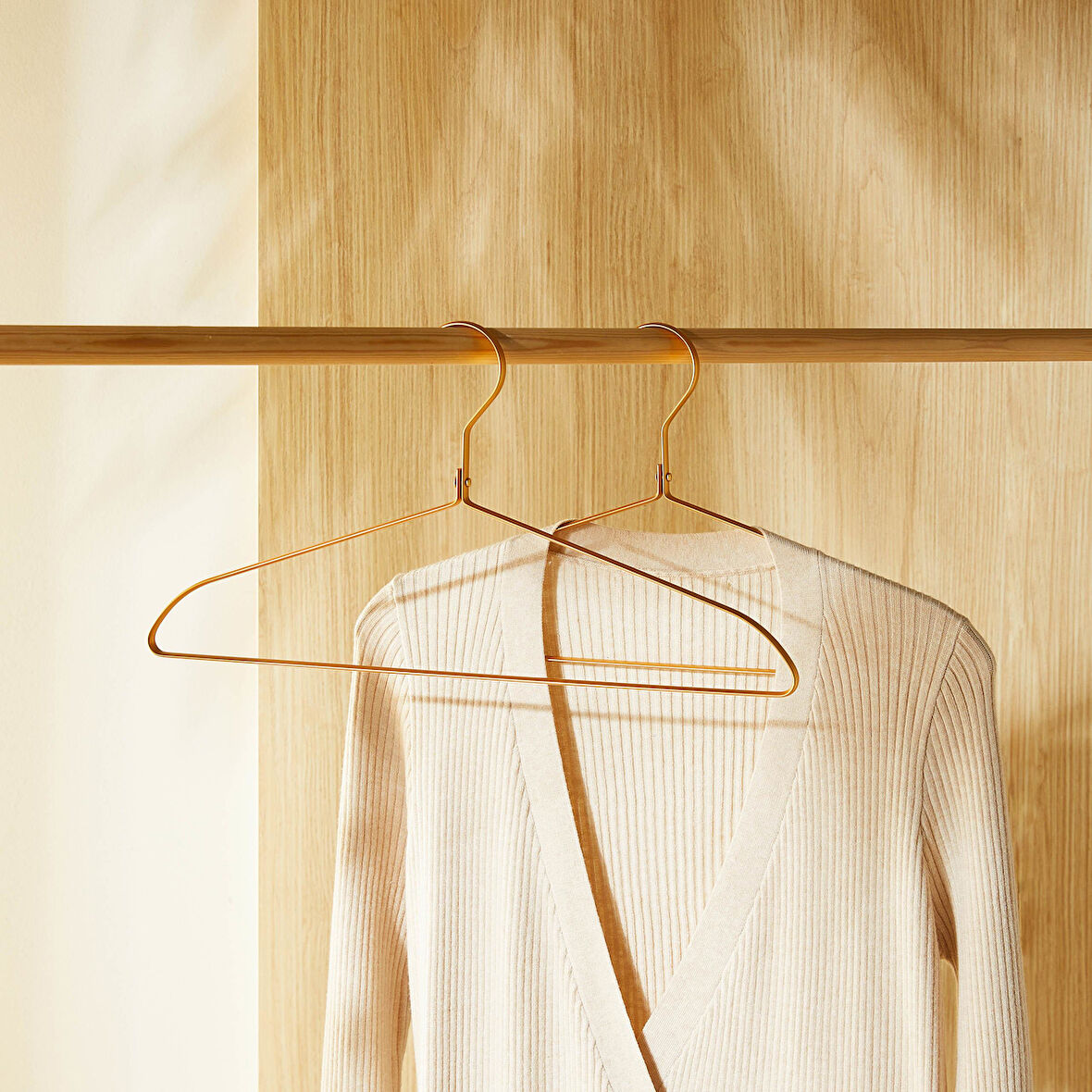 Ocean Home Textile 2'li Altın Renk Metal Giysi Askısı 21.5 x 42 x 1 cm