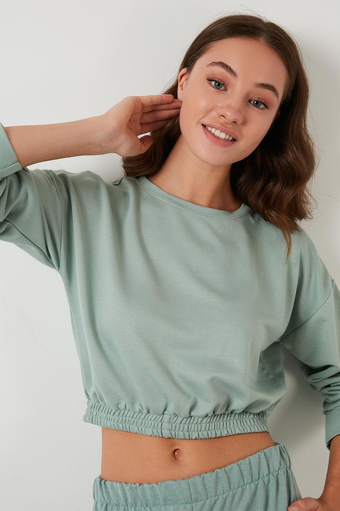 Lela Bayan Sweat 5863822