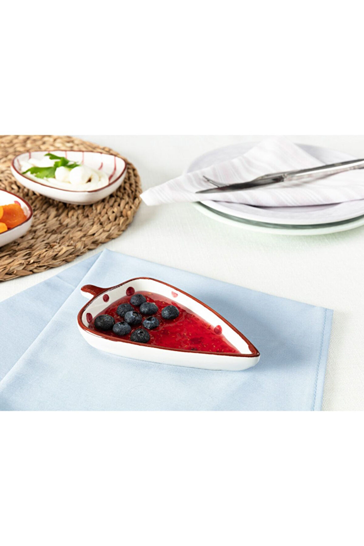 Vie Rouge Sauvage Sunum Tabağı - 14 Cm