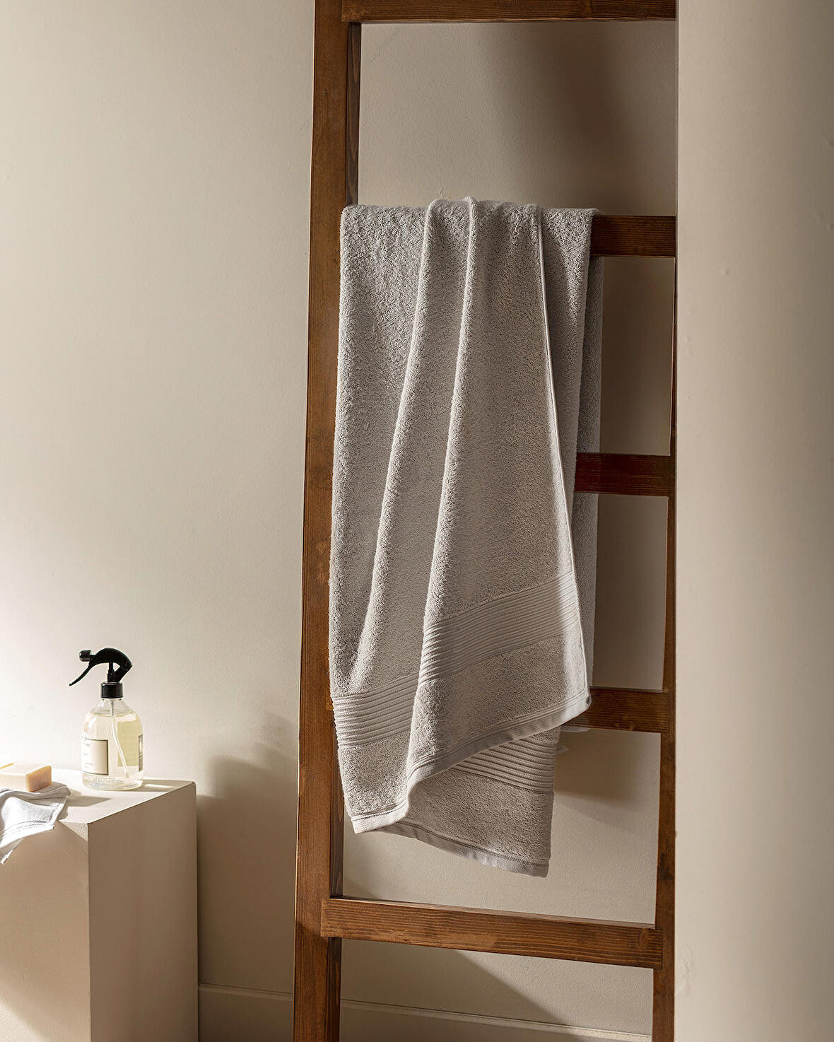 Madame Coco Clarette Banyo Havlusu - Soft Gri - 90x150 cm