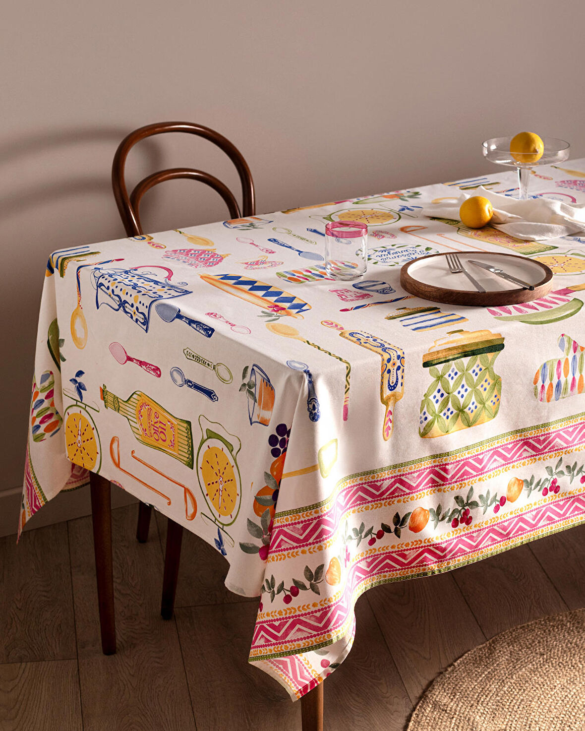 Madame Coco Cute Polycotton Masa Örtüsü - Renkli - 160x200 cm