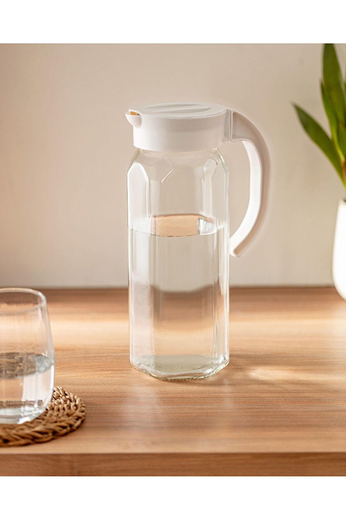 Madelyn Sürahi 1500 ml