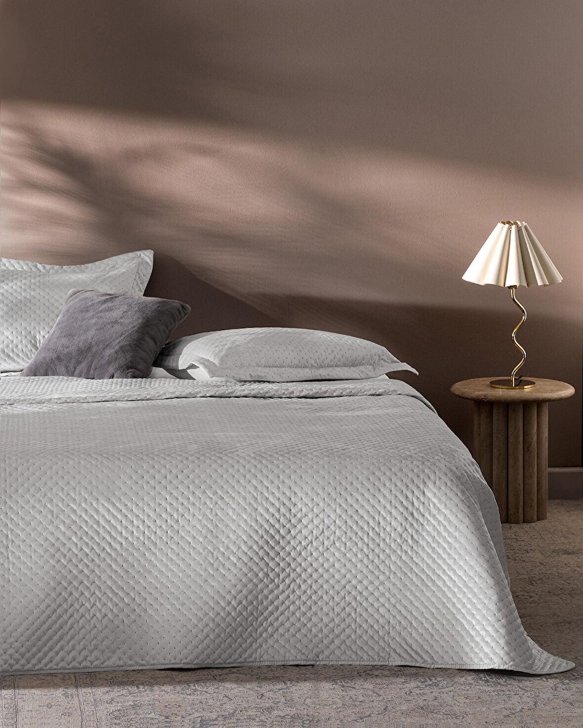 Boulogne Tek Kişilik Kadife Yatak Örtüsü - Gri