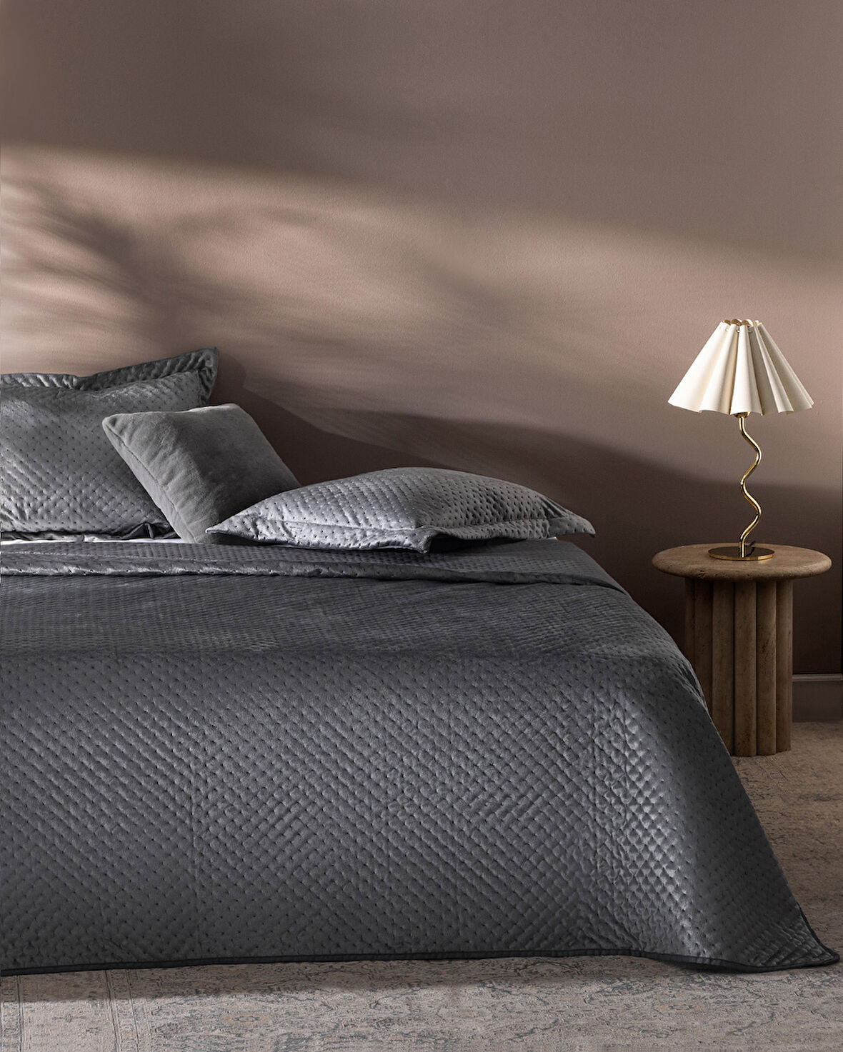 Boulogne Tek Kişilik Kadife Yatak Örtüsü - Antrasit