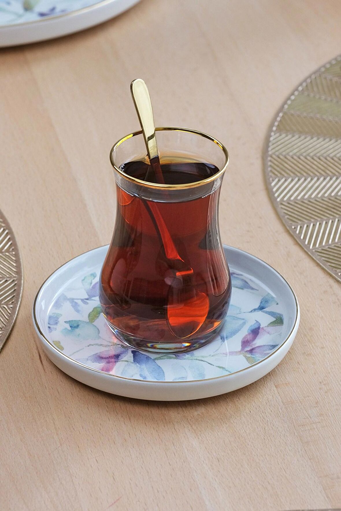 Glore Harmony 12 Parça 6 Kişilik Altın Yaldızlı Seramik Çay Takımı
