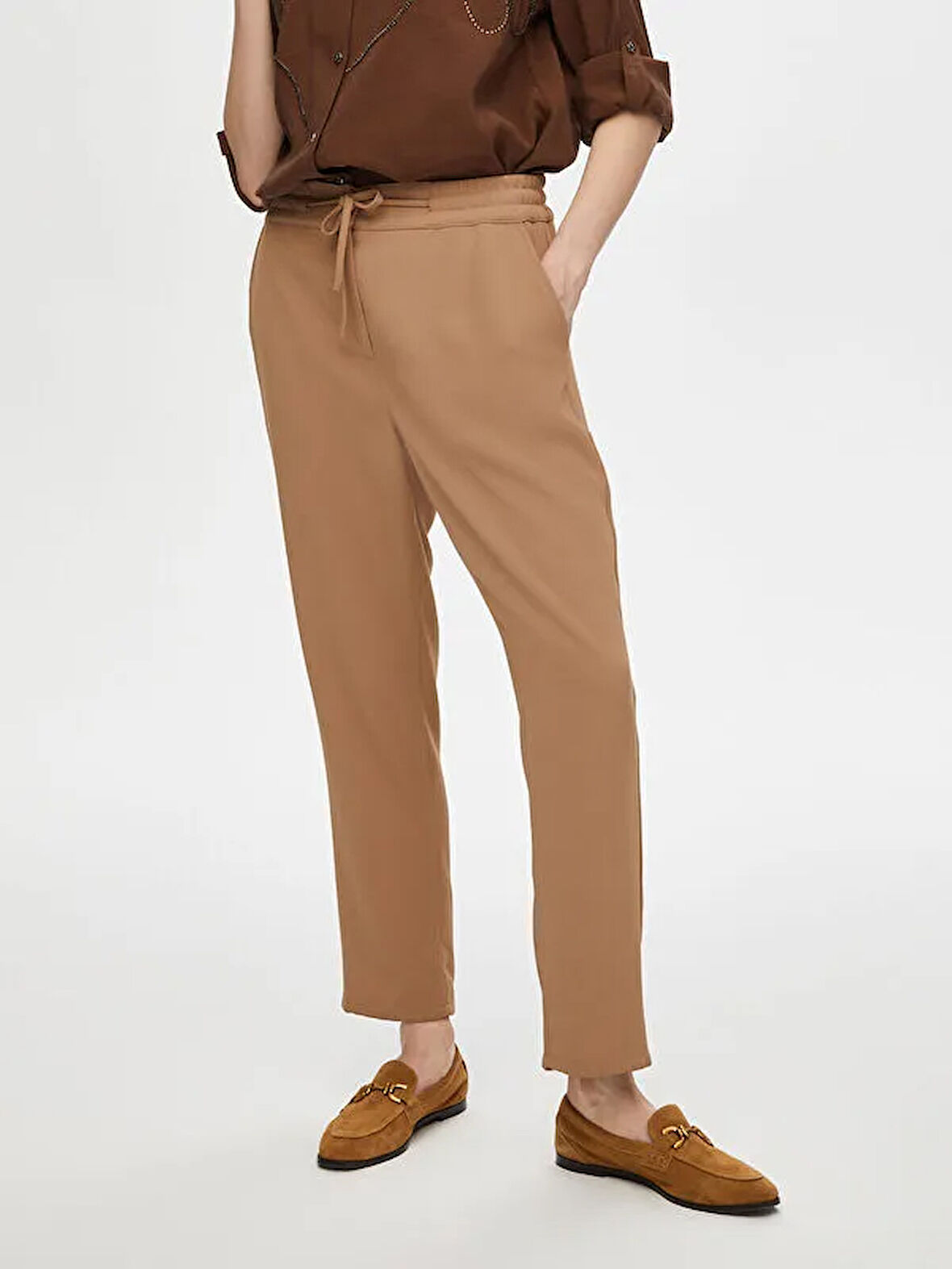 Beli Lastikli Comfort Fit Pantolon B00051