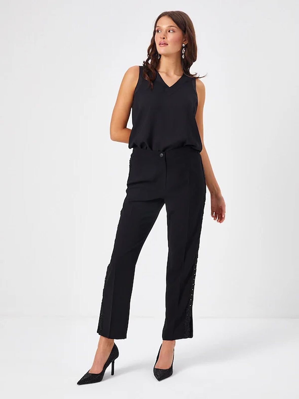 Yanı Dantel Ve Taş Süslemeli Slım Fıt Pantolon 68517