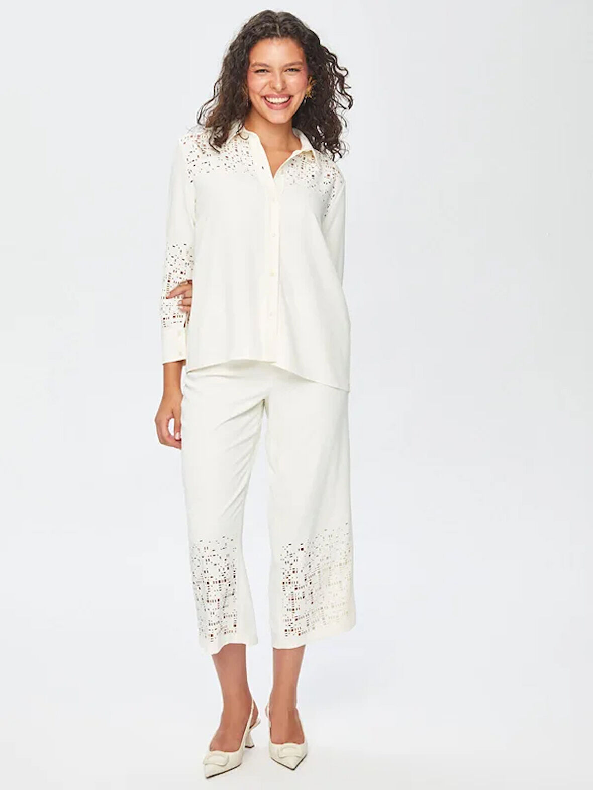 Delik İşli Uzun Kollu Şık Gömlek 69298