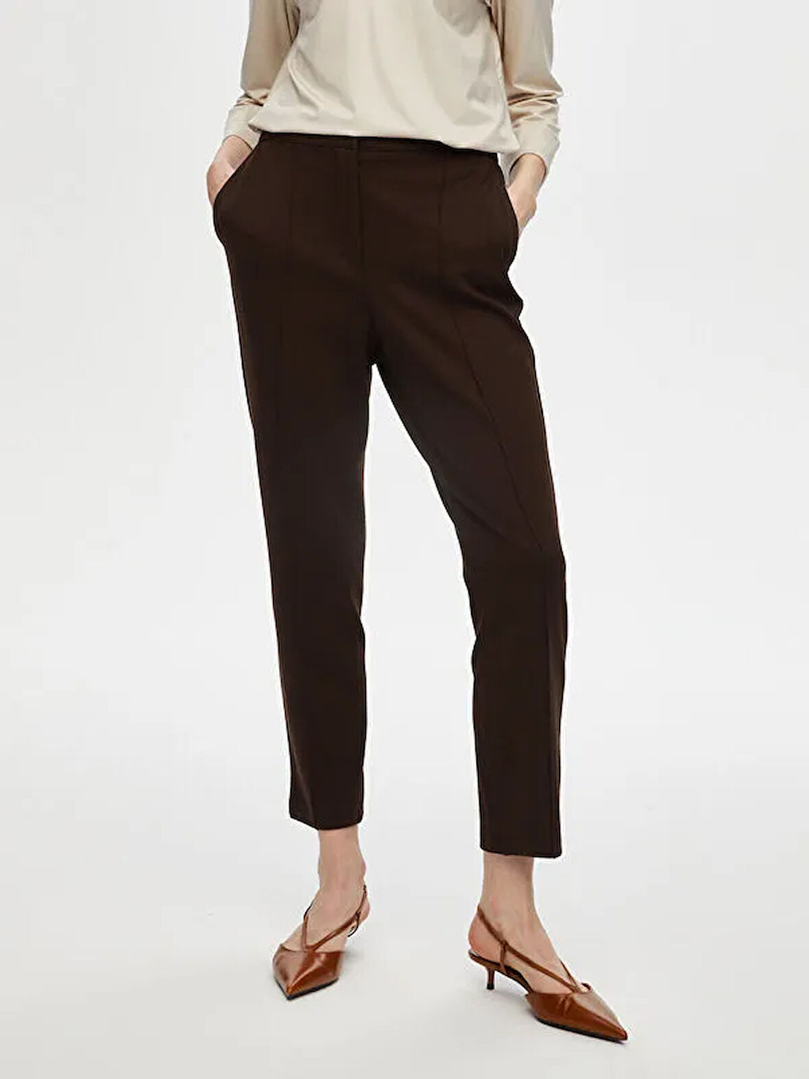 Önü Dikişli Slım Fıt Örme Pantolon B00089