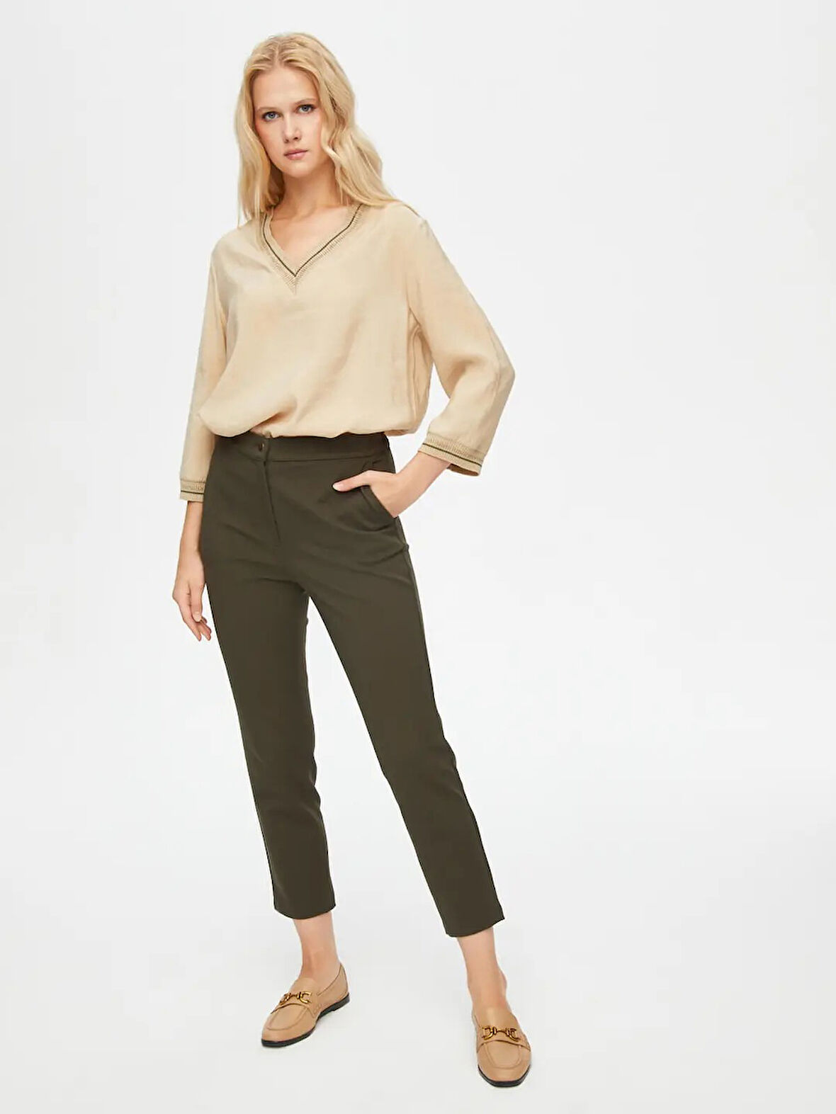 Faik Sönmez Önü Dikişli Slim Fit Diagonal Doku Kadın Pantolon 69485