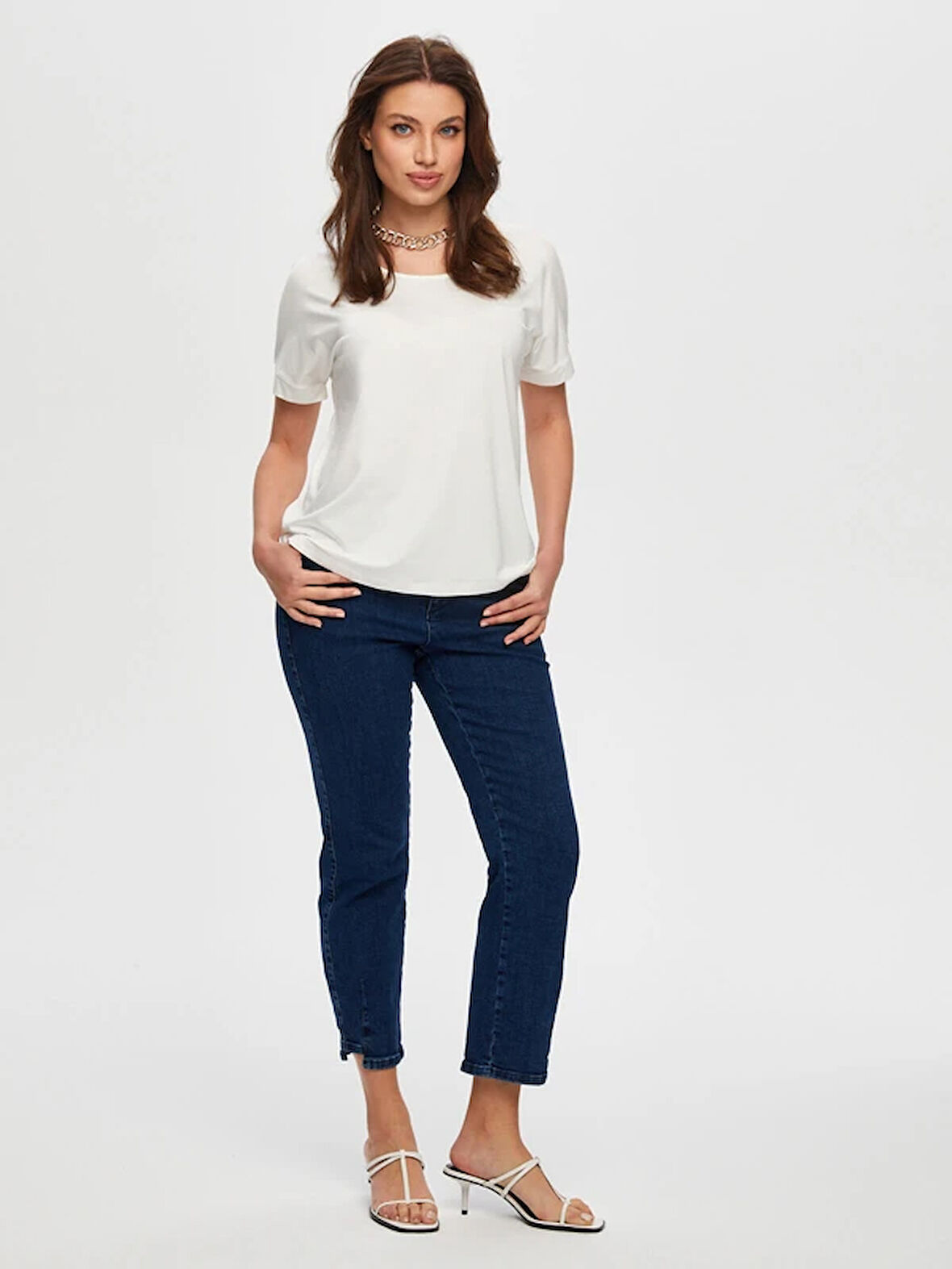 Yuvarlak Yaka Düşük Kollu T-Shirt B00003-1