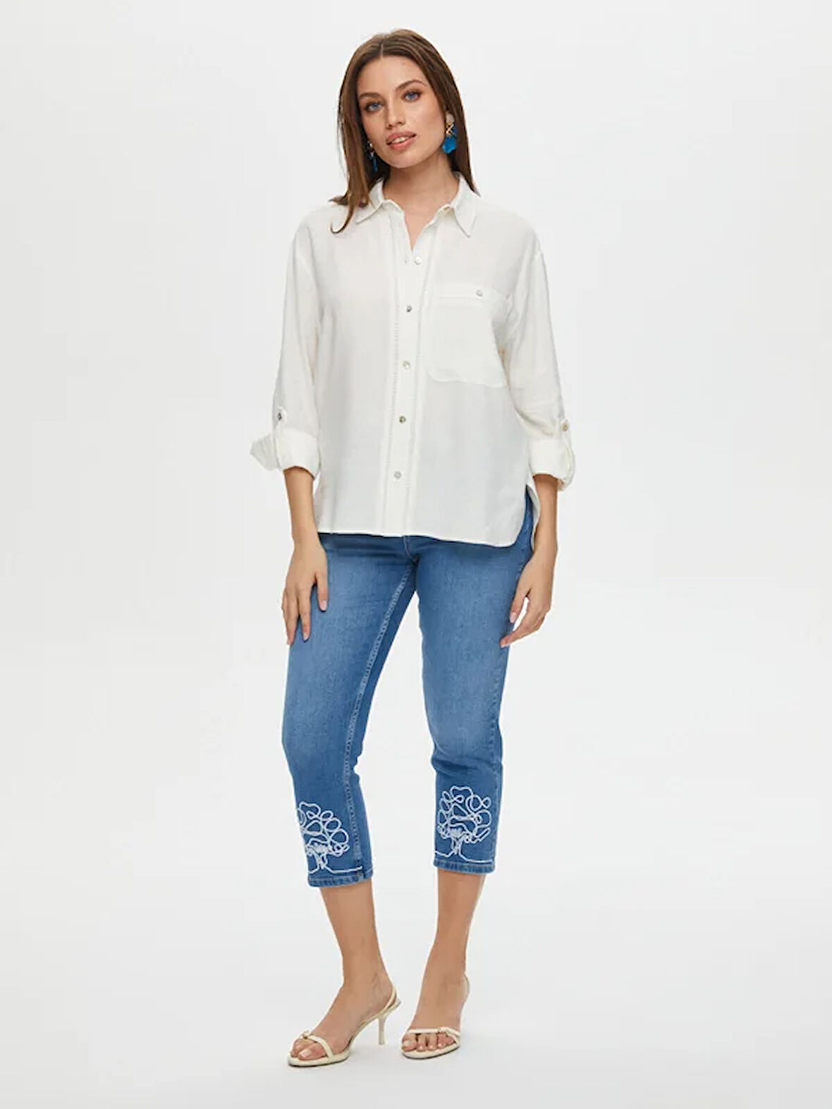 Şerit Aksesuarlı Ketenli Gömlek S25GML036