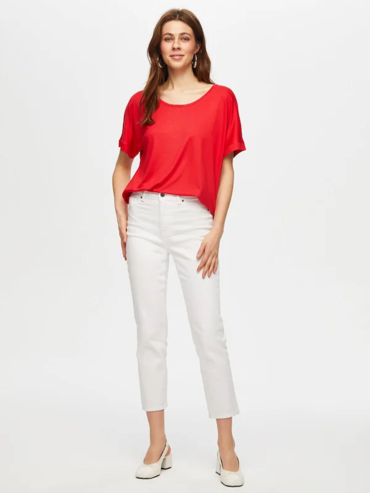 Yuvarlak Yaka Düşük Kollu T-Shirt 003