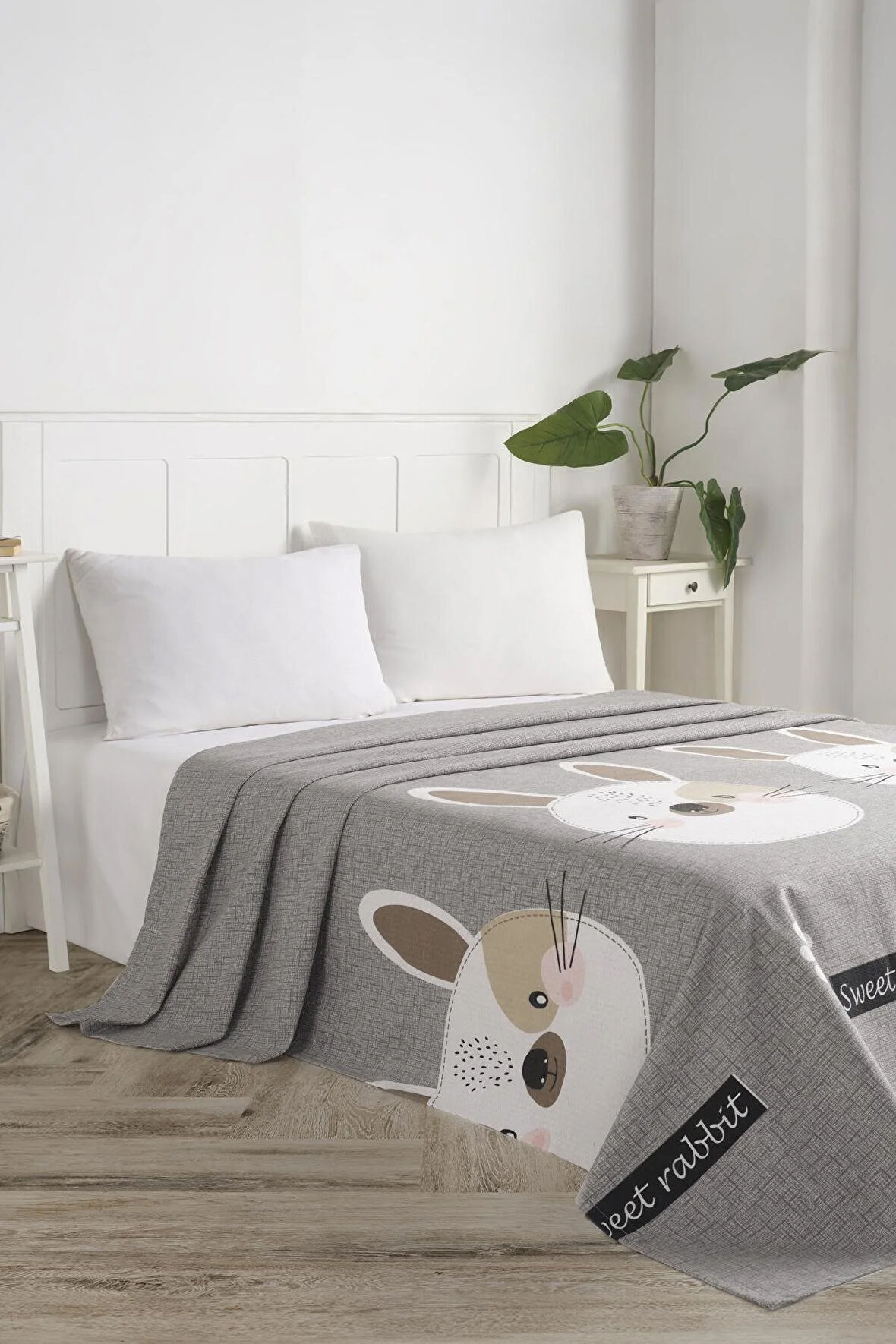 Doğal Pike Baskılı Mega King 260x230cm Tavşancık A.Kahve-Gri-Pembe