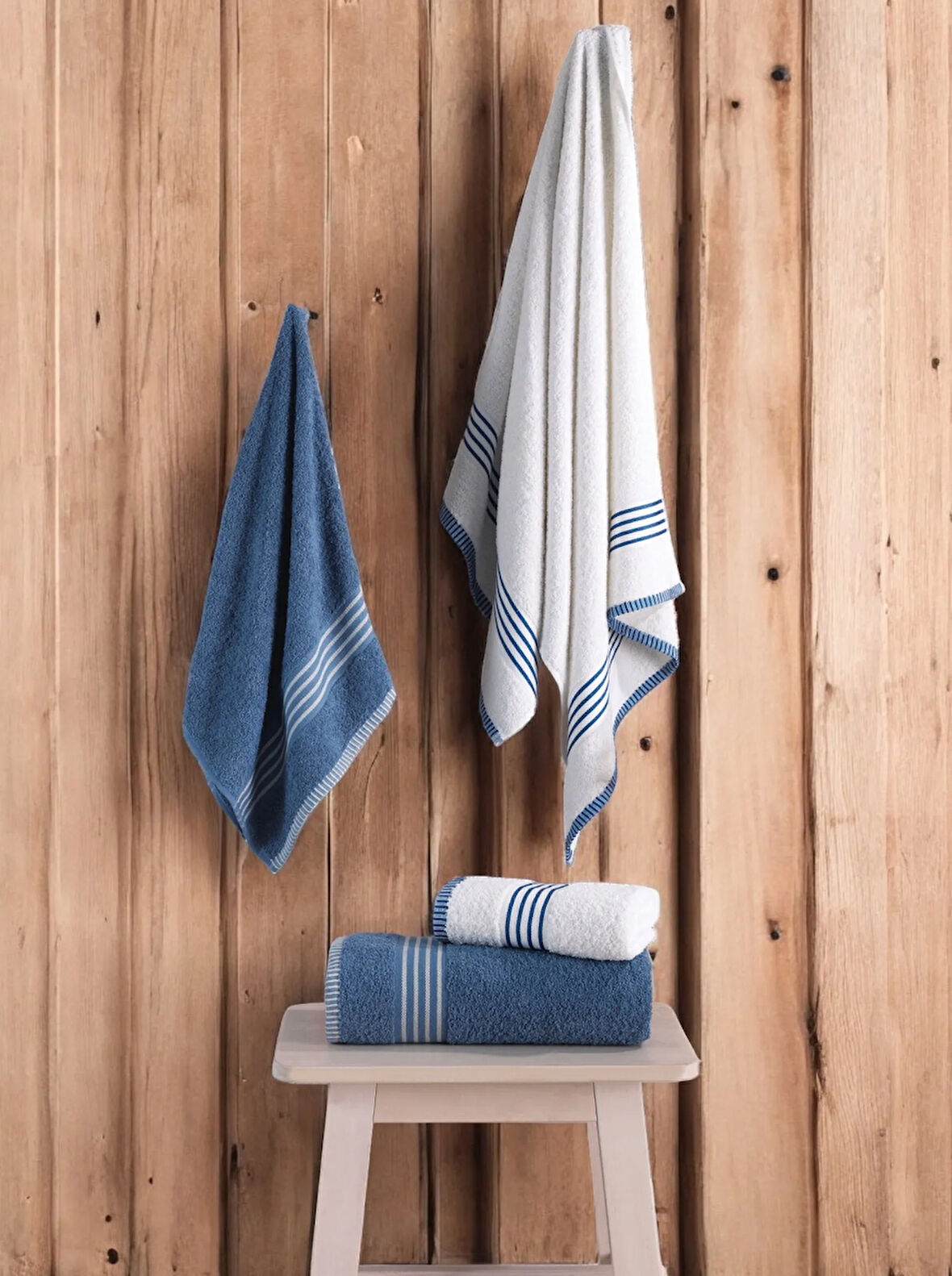 Banyo Havlu Takımı Aurelio Mavi-Krem 50x85cm(2Ad.) + 70x140cm (2Ad.)