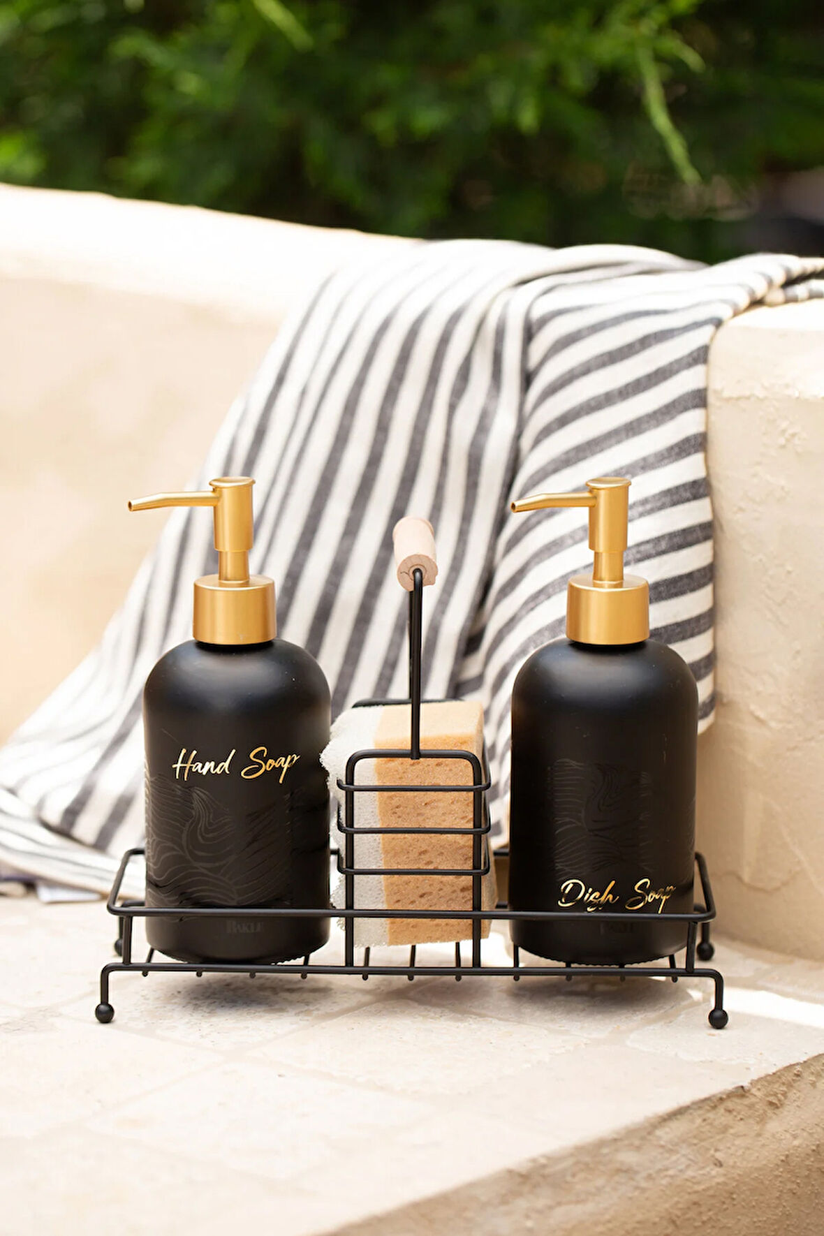 Bright Siyah Metal Ahşap Kulplu Stand 2'li Sıvı Sabunluk Seti Siyah 420 cc