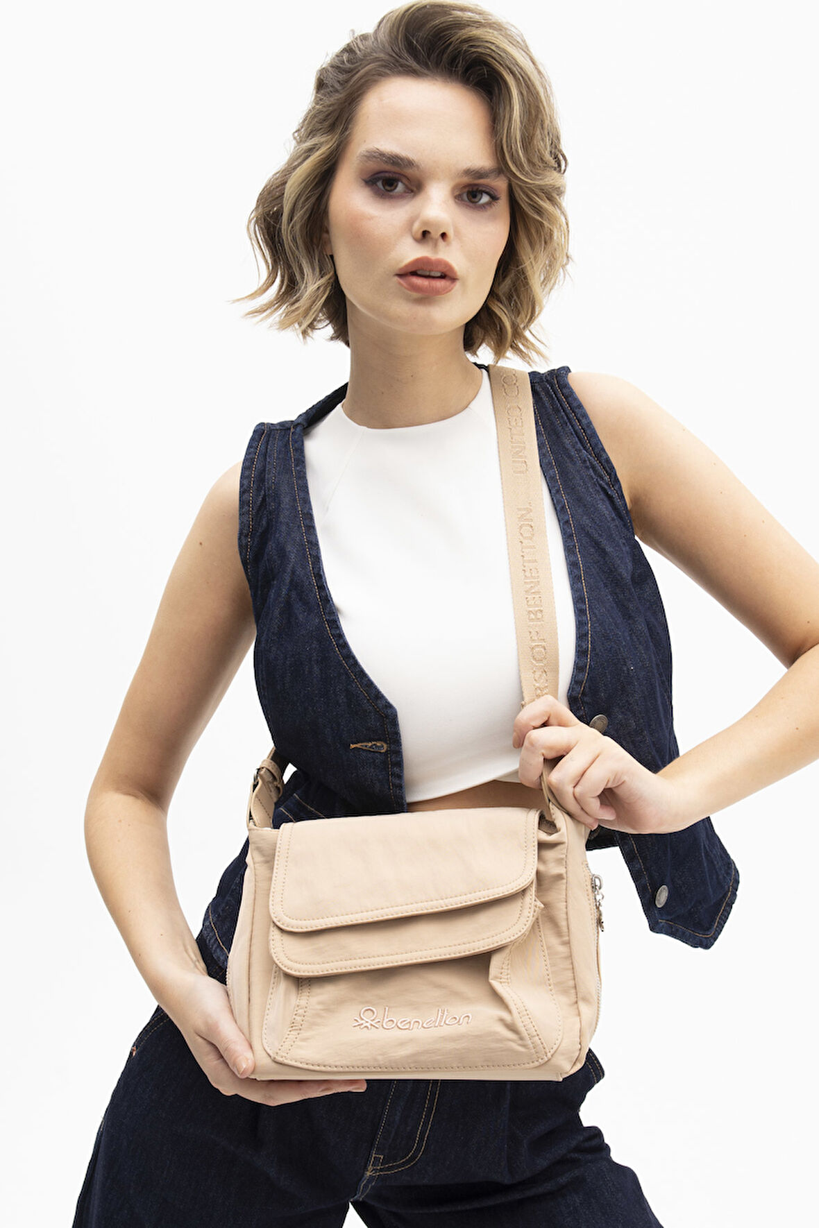 UNITED COLORS OF BENETTON KADIN ÇAPRAZ ÇANTASI C.BNT_1196