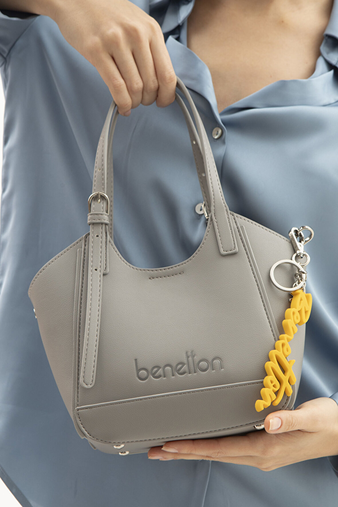 UNITED COLORS OF BENETTON KADIN EL ÇANTASI BNT_1516