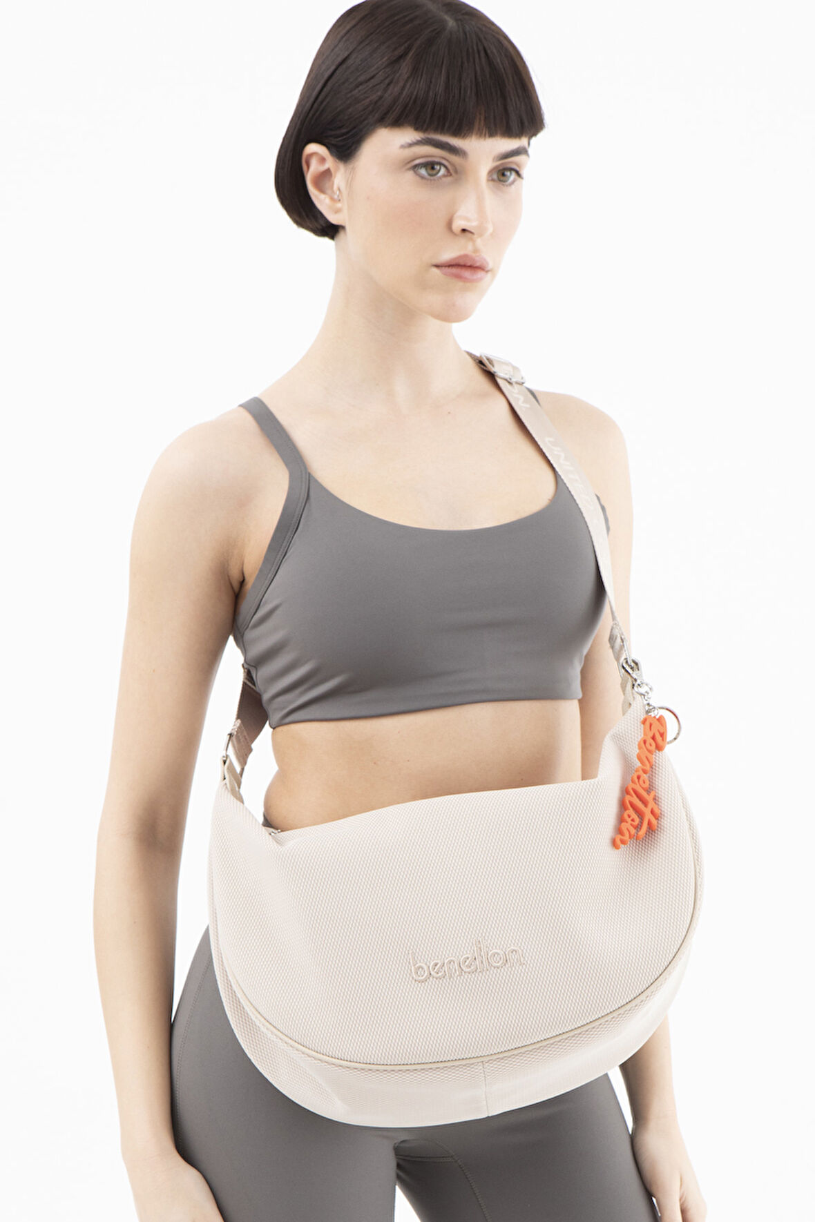 UNITED COLORS OF BENETTON KADIN ÇAPRAZ ÇANTASI BNT_1563