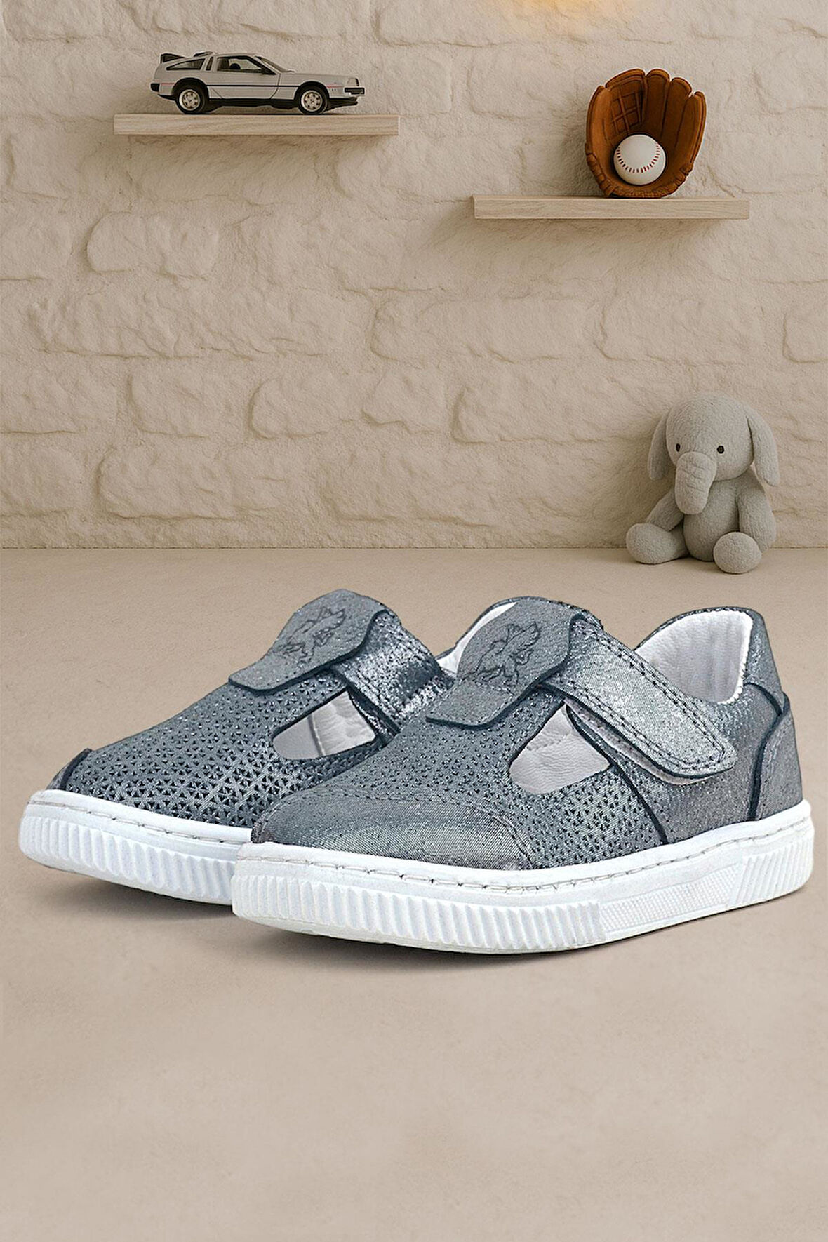 Rakerplus Bheem Hakiki Deri Gümüş Simli Cırtlı Bebek Sneaker Sandalet