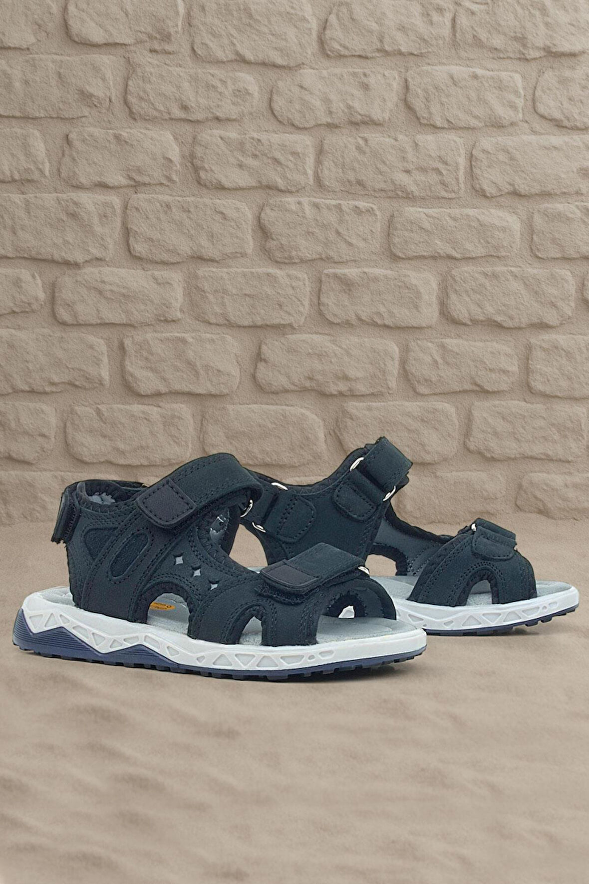 Rakerplus Hakiki Deri Siyah Nubuk Cırtlı Çocuk Sandalet Ayakkabı