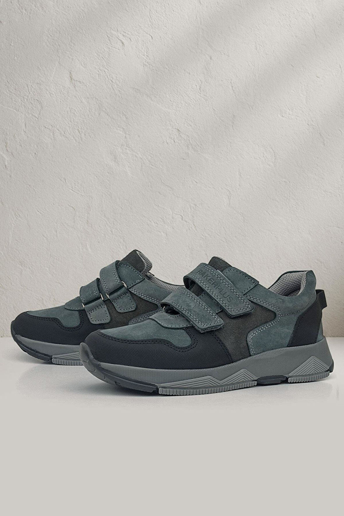 Rakerplus Hakiki Deri Koyu Gri Siyah Çocuk Cırtlı Sneakers Spor Ayakkabı