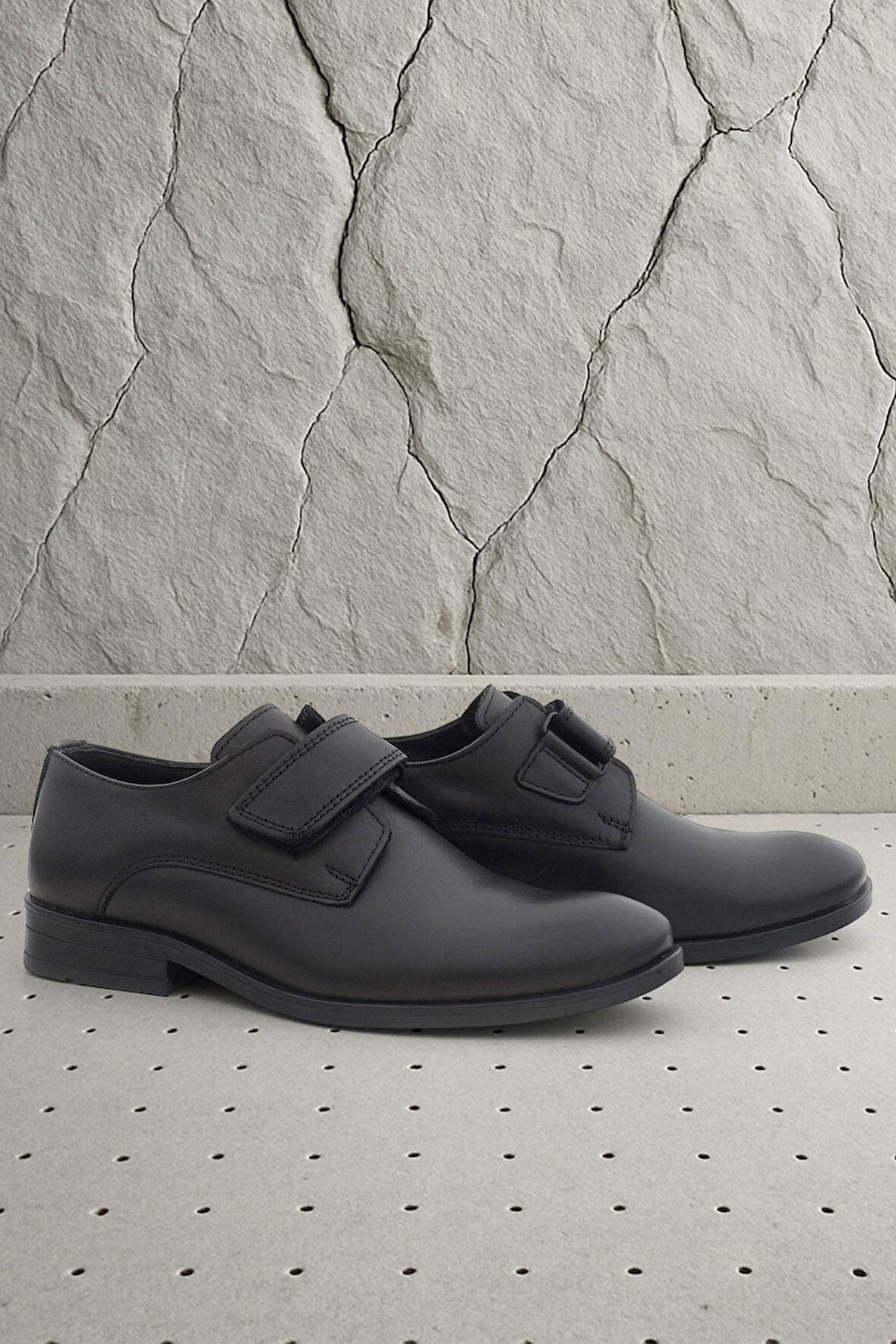 Rakerplus Hakiki Deri Siyah Cilt Cırtlı Oxford Çocuk Ayakkabı