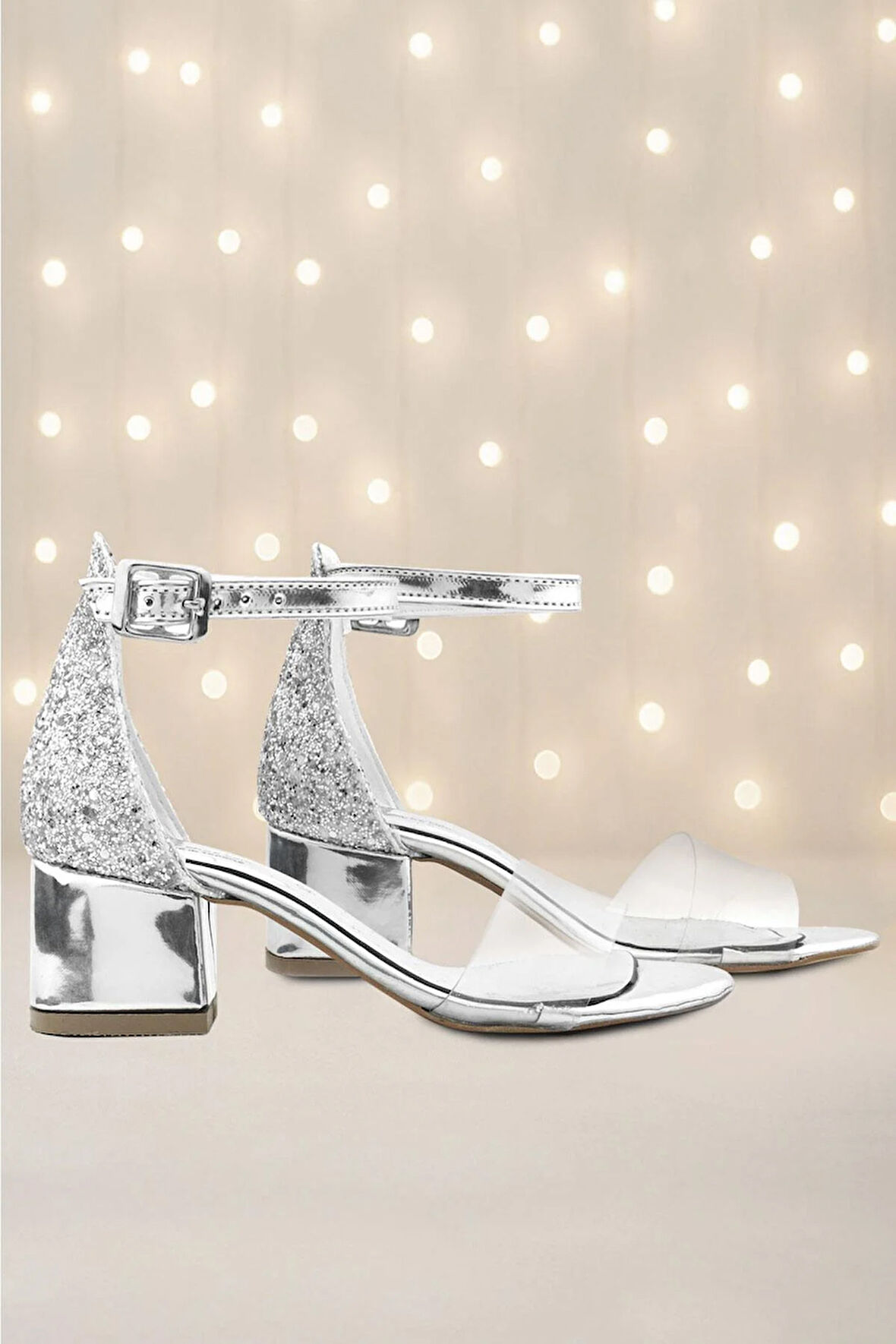 Luisa Gümüş Şeffaf Tek Bantlı Kız Çocuk Abiye Ayakkabı