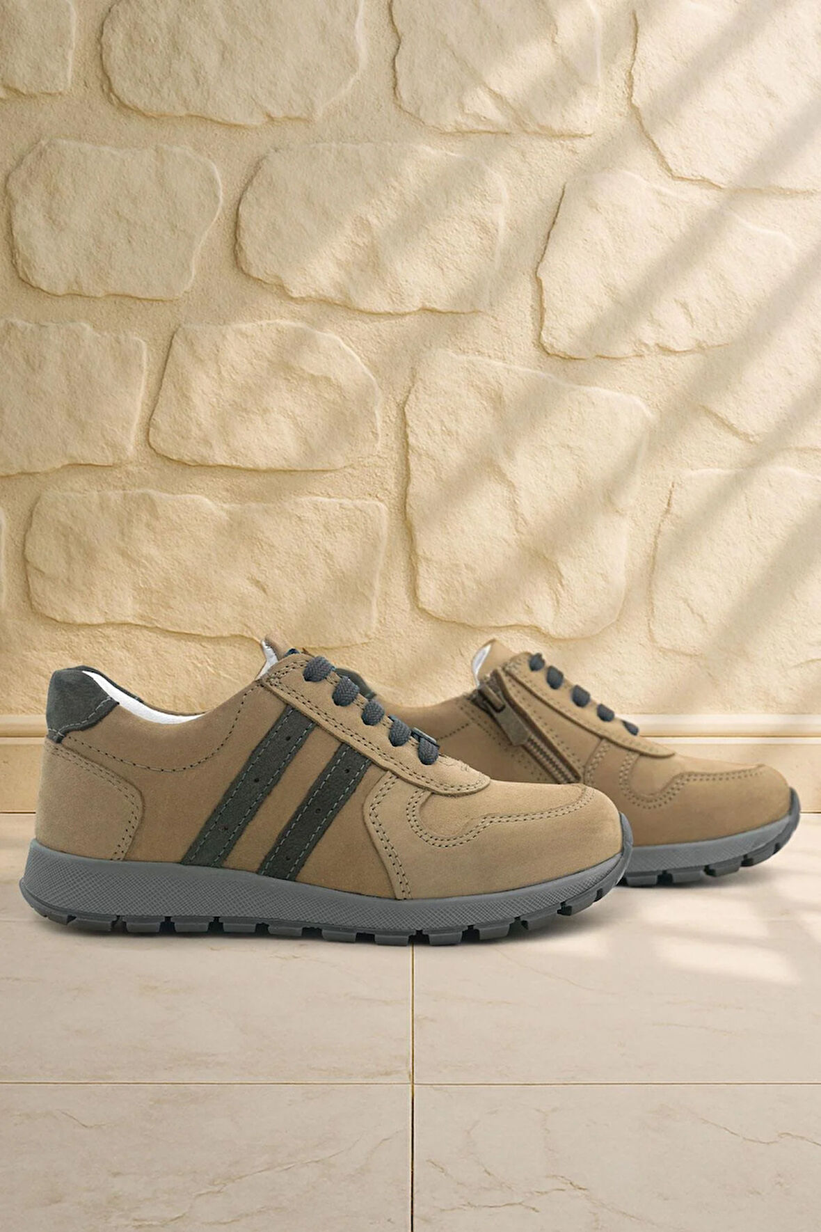 Rakerplus Hakiki Deri Kum Fermuarlı Bağcıklı Erkek Çocuk Spor Okul Ayakkabı