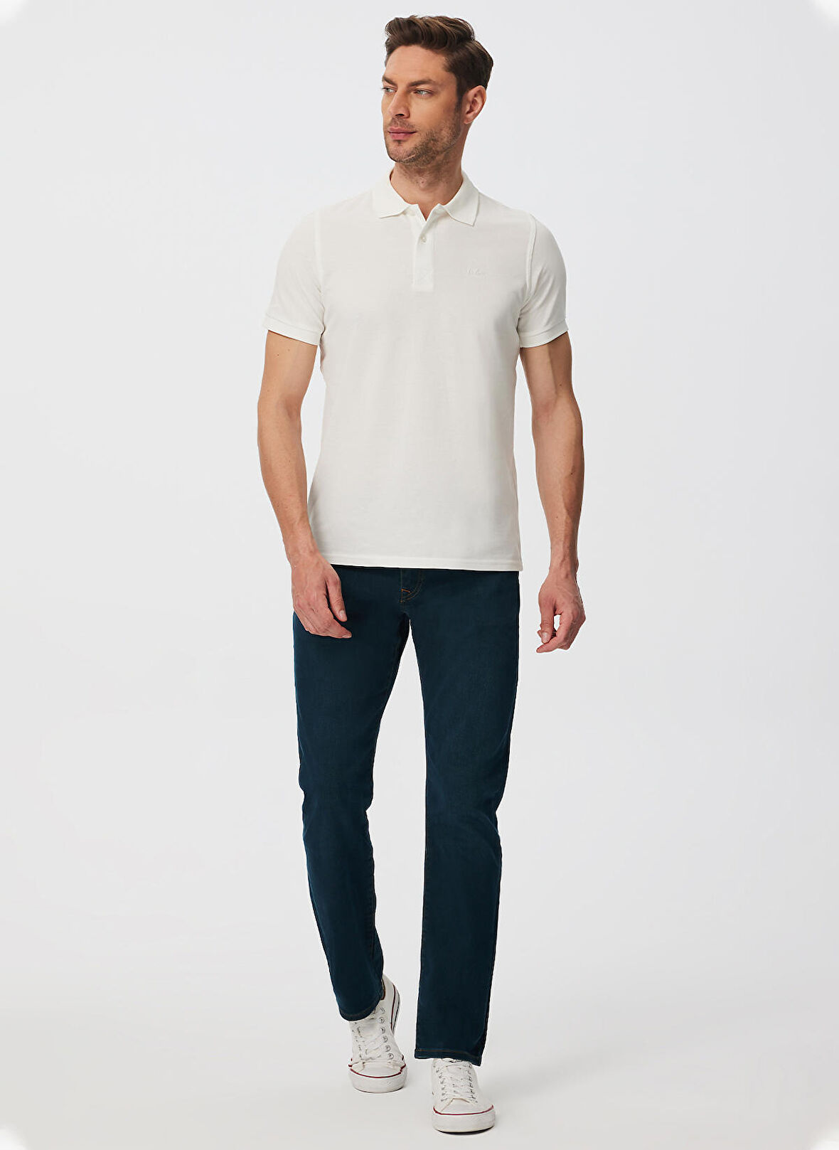 Lee Cooper O Yaka Beyaz Erkek T-Shirt 222 LCM 242079 HUGE BEYAZ