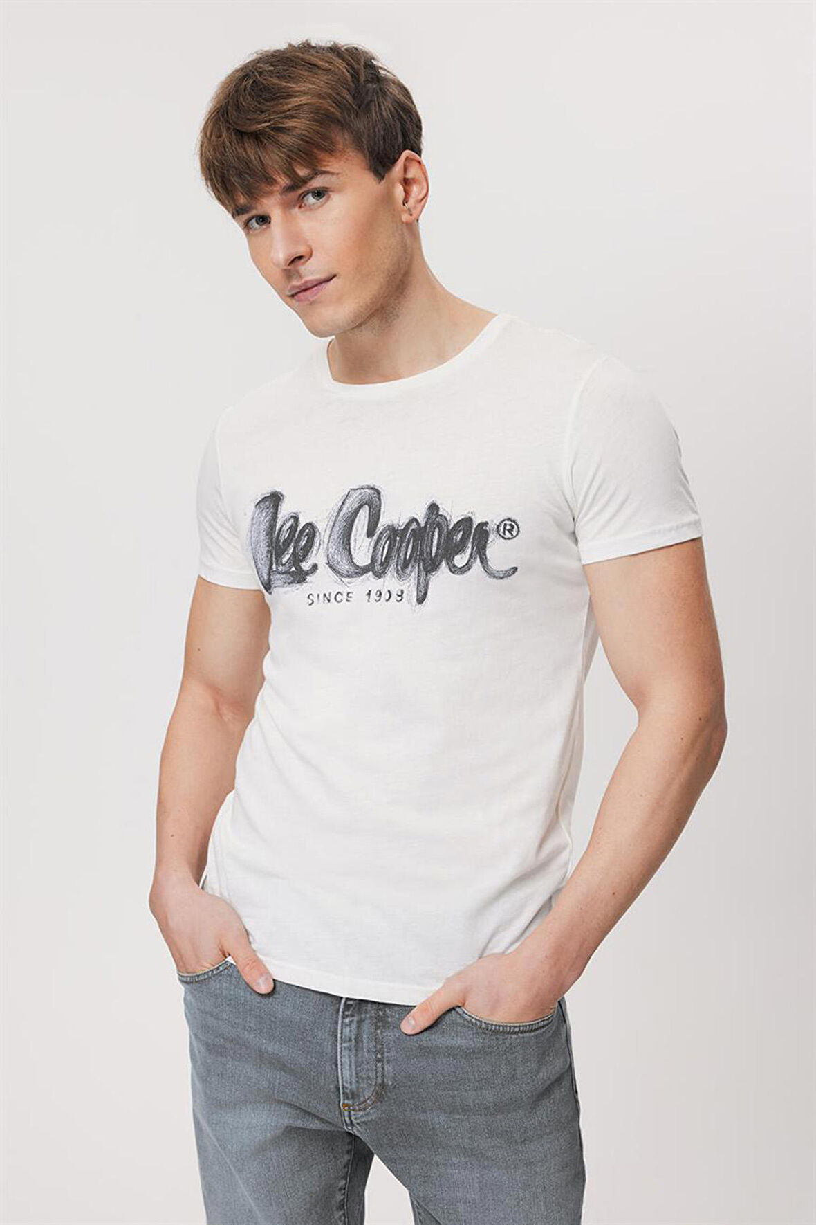 Lee Cooper Bisiklet Yaka Beyaz Erkek T-Shirt 232 LCM 242029 DRAWINGLOGO BEYAZ-S