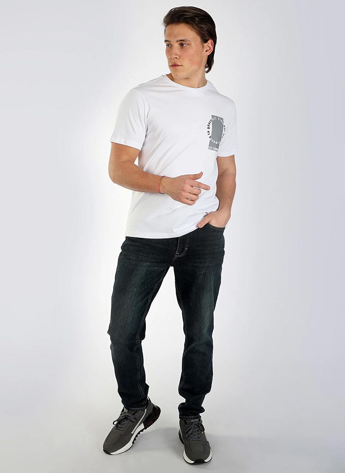 Lee Cooper Yuvarlak Yaka Beyaz Erkek T-Shirt 242 LCM 242004 TESSE BEYAZ