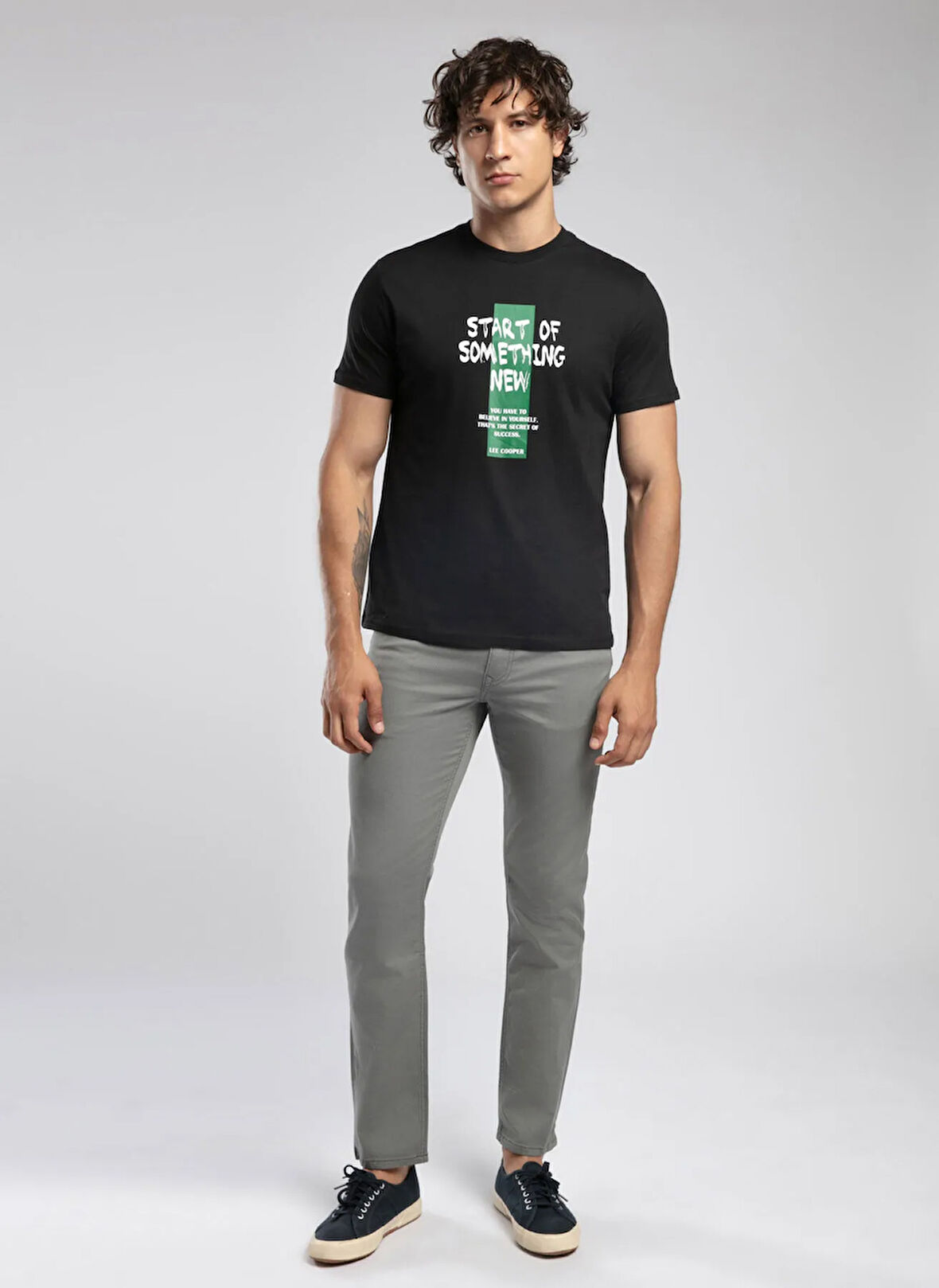 Lee Cooper Yuvarlak Yaka Siyah Erkek T-Shirt 252 LCM 242035 RIC SİYAH