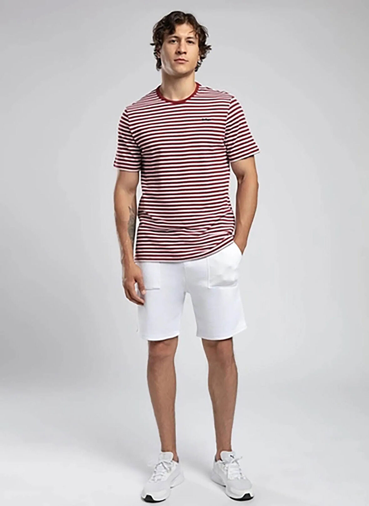 Lee Cooper Yuvarlak Yaka Bordo Erkek T-Shirt 252 LCM 242063 SKYLER BORDO-BEYAZ