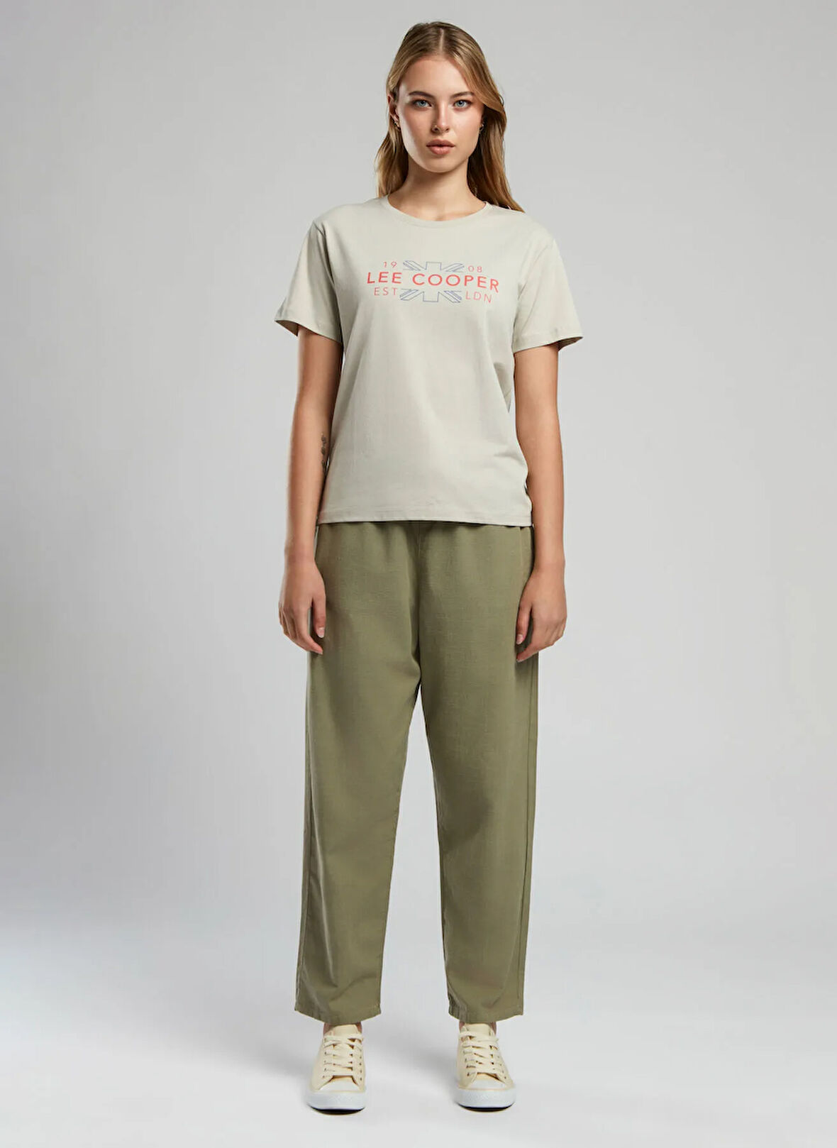 Lee Cooper Standart Bel Tapered Fit Açık Haki Kadın Pantolon 252 LCF 221002 ALBERTA A. HAKİ