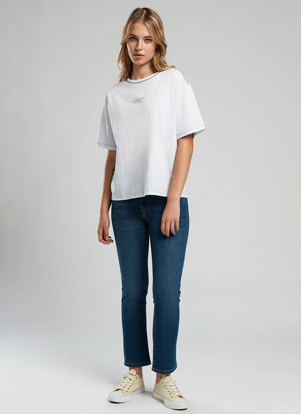Lee Cooper Bisiklet Yaka Baskılı Ekru Kadın T-Shirt 252 LCF 242014 KARBE EKRU-L