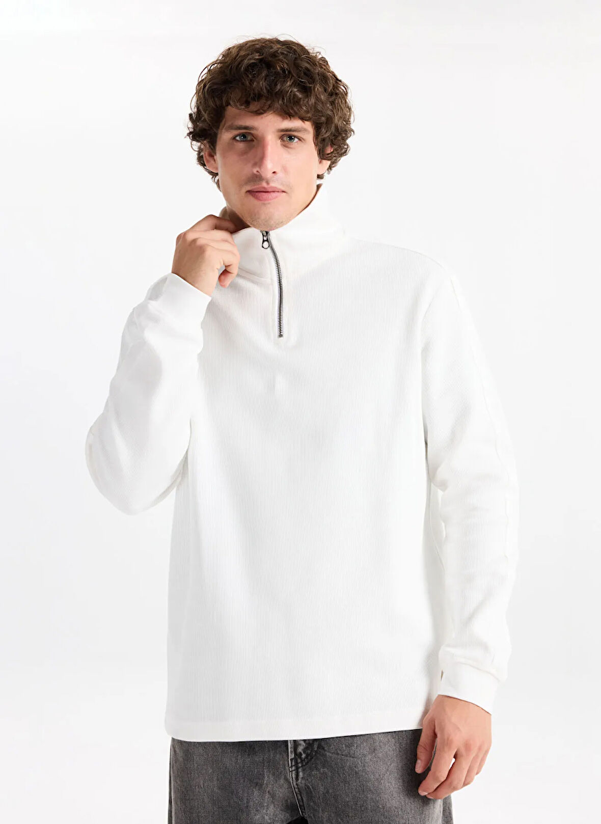 Lee Cooper Dik Yaka Ekru Erkek Sweatshırt 261 LCM 241039 DESONA EKRU