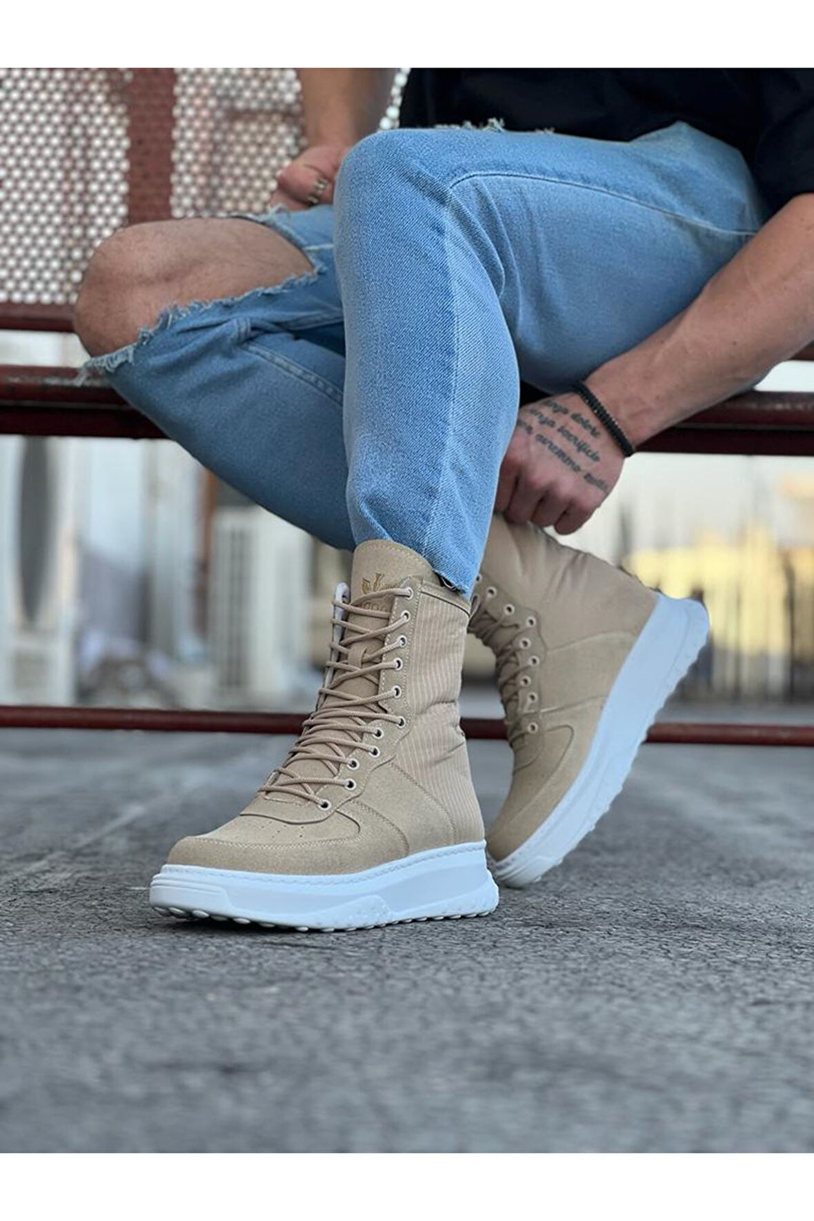 Rugged Bej Süet Uzun Bağcıklı Erkek Bot