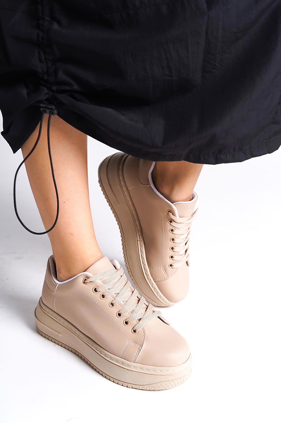 BİANA Bağcıklı Ortopedik Taban Kadın Sneaker Ayakkabı TT Ten
