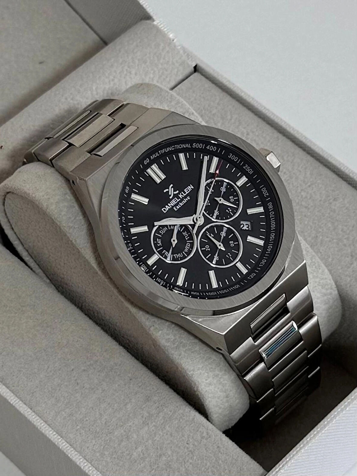 DANİEL KLEİN ERKEK KOL SAATİ ÇELİK KASA - KORDON 5 ATM SUYA DAYANIKLI