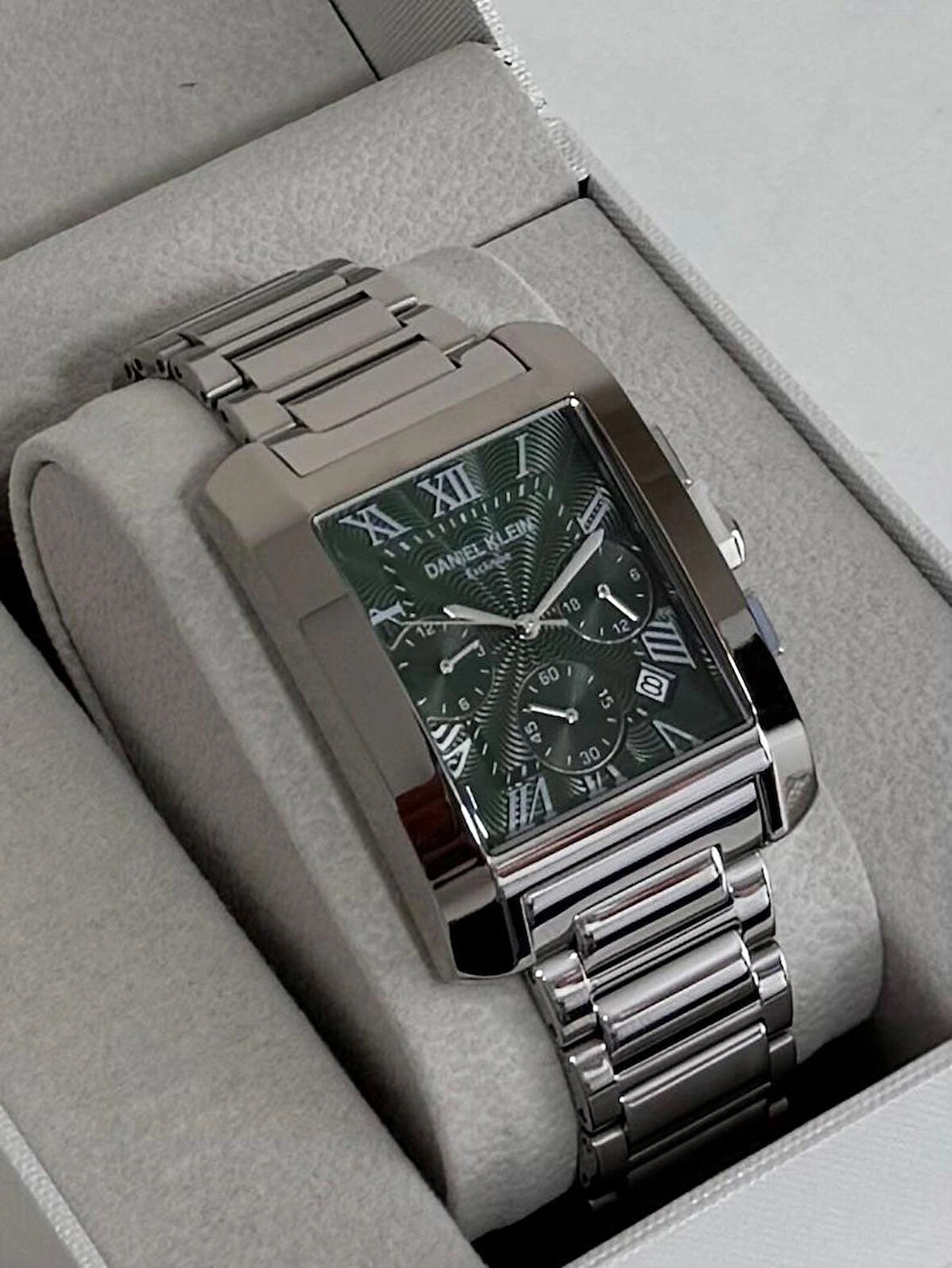 DANİEL KLEİN ERKEK KOL SAATİ ÇELİK KASA - KORDON 3 ATM SUYA DAYANIKLI