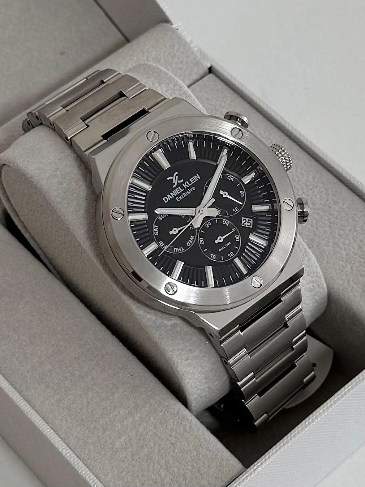 DANİEL KLEİN ERKEK KOL SAATİ ÇELİK KASA - KORDON 3 ATM SUYA DAYANIKLI