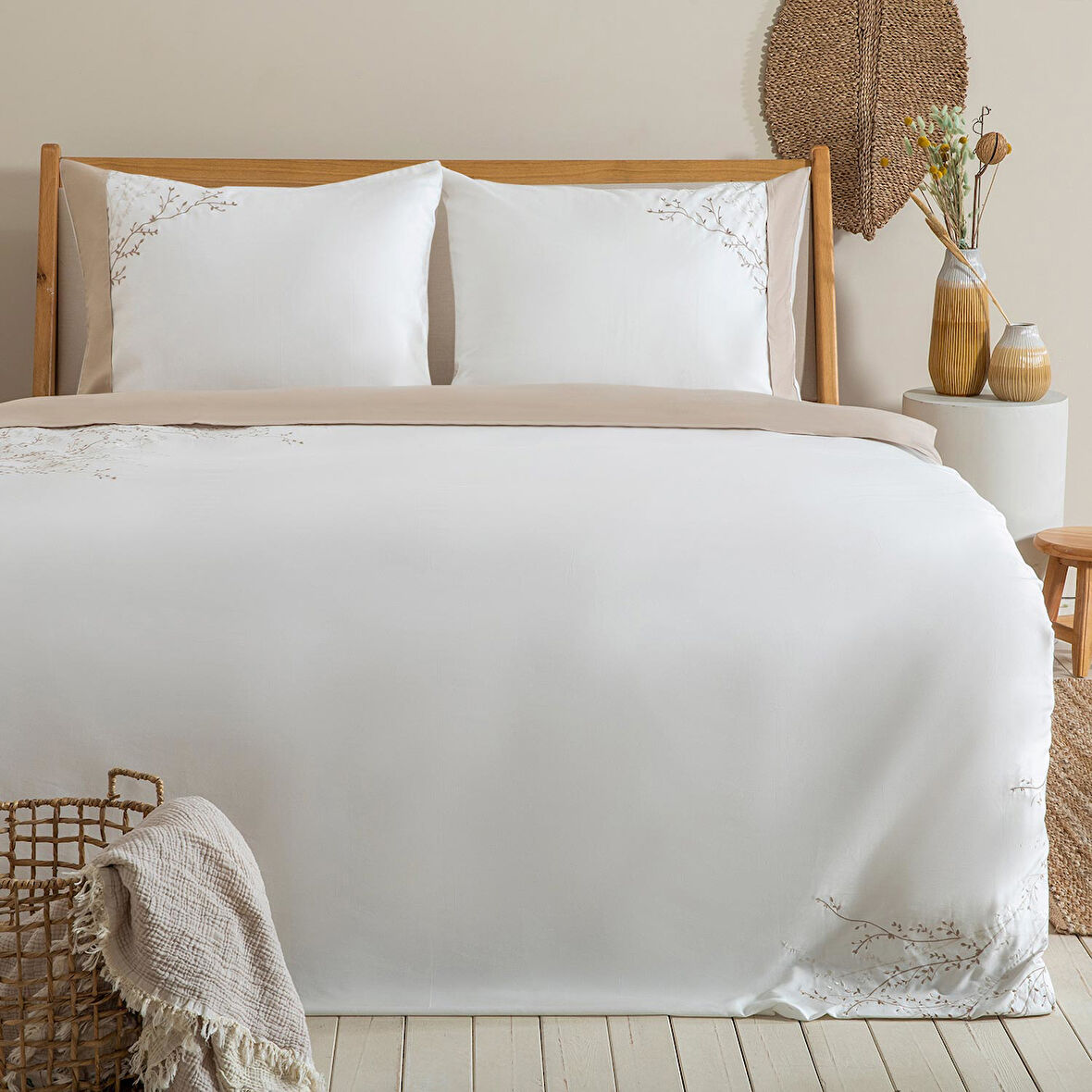 Karina Nevresim Seti Ekstra Çift Kişilik 230x220 cm Ekru