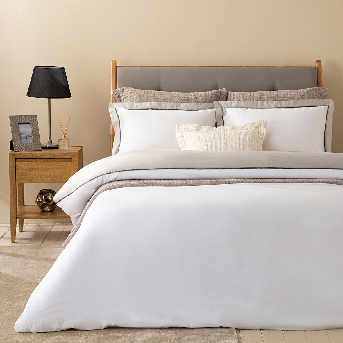 Alberta Nevresim Seti 200x220 cm BEYAZ/SOGUK GRI