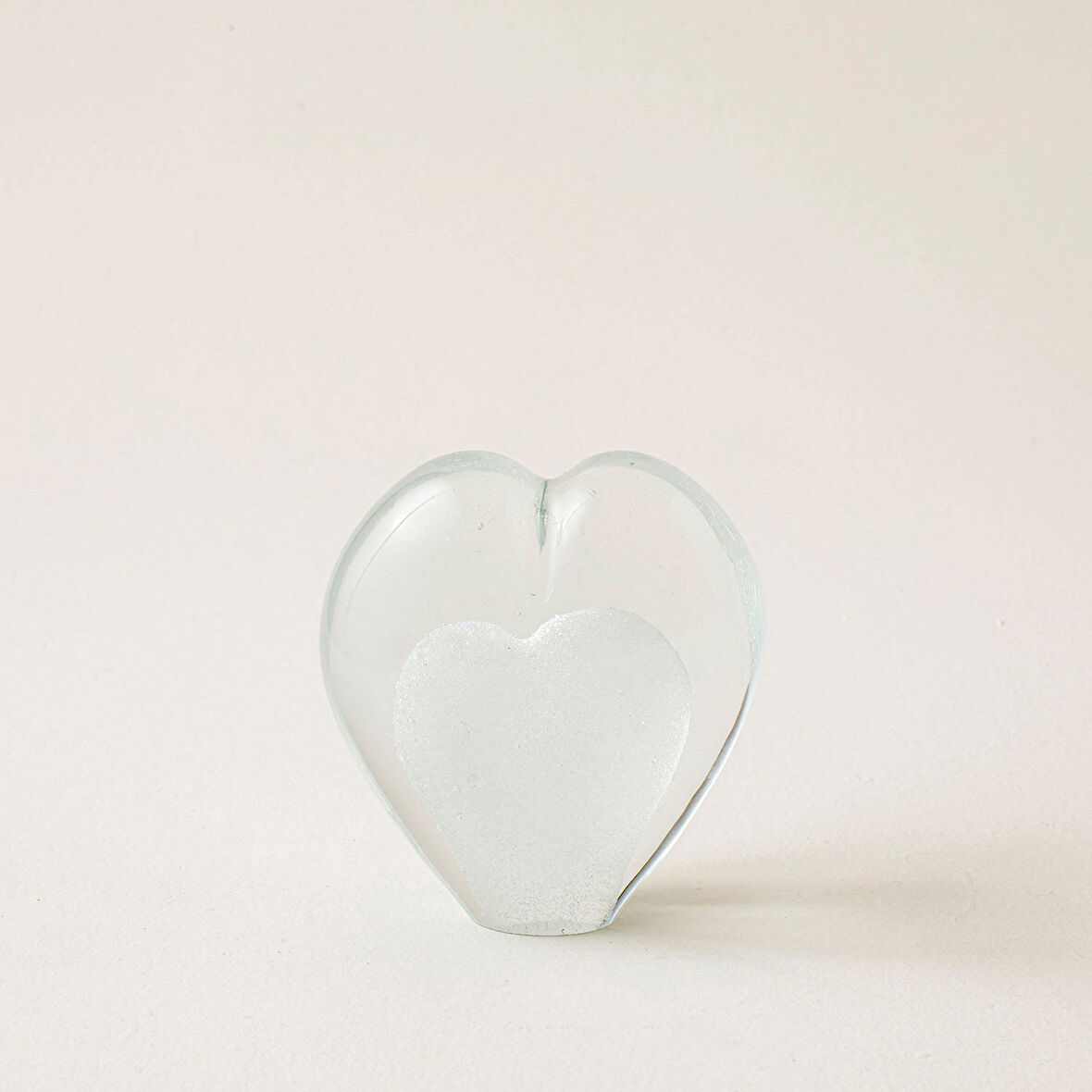 Hearto Kağıt Ağırlığı S Transparan